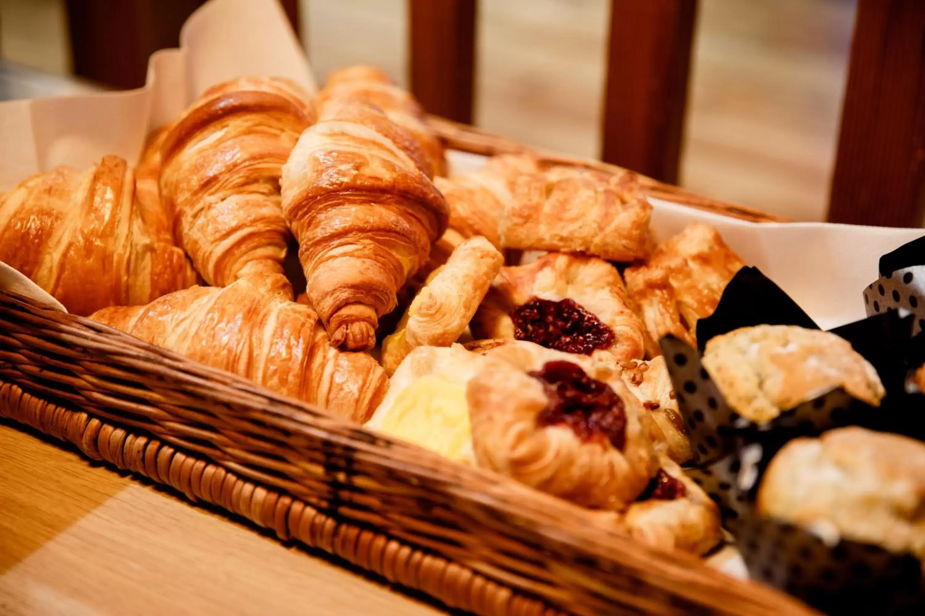 Continental breakfast, Food in The Heritage Park Hotel
