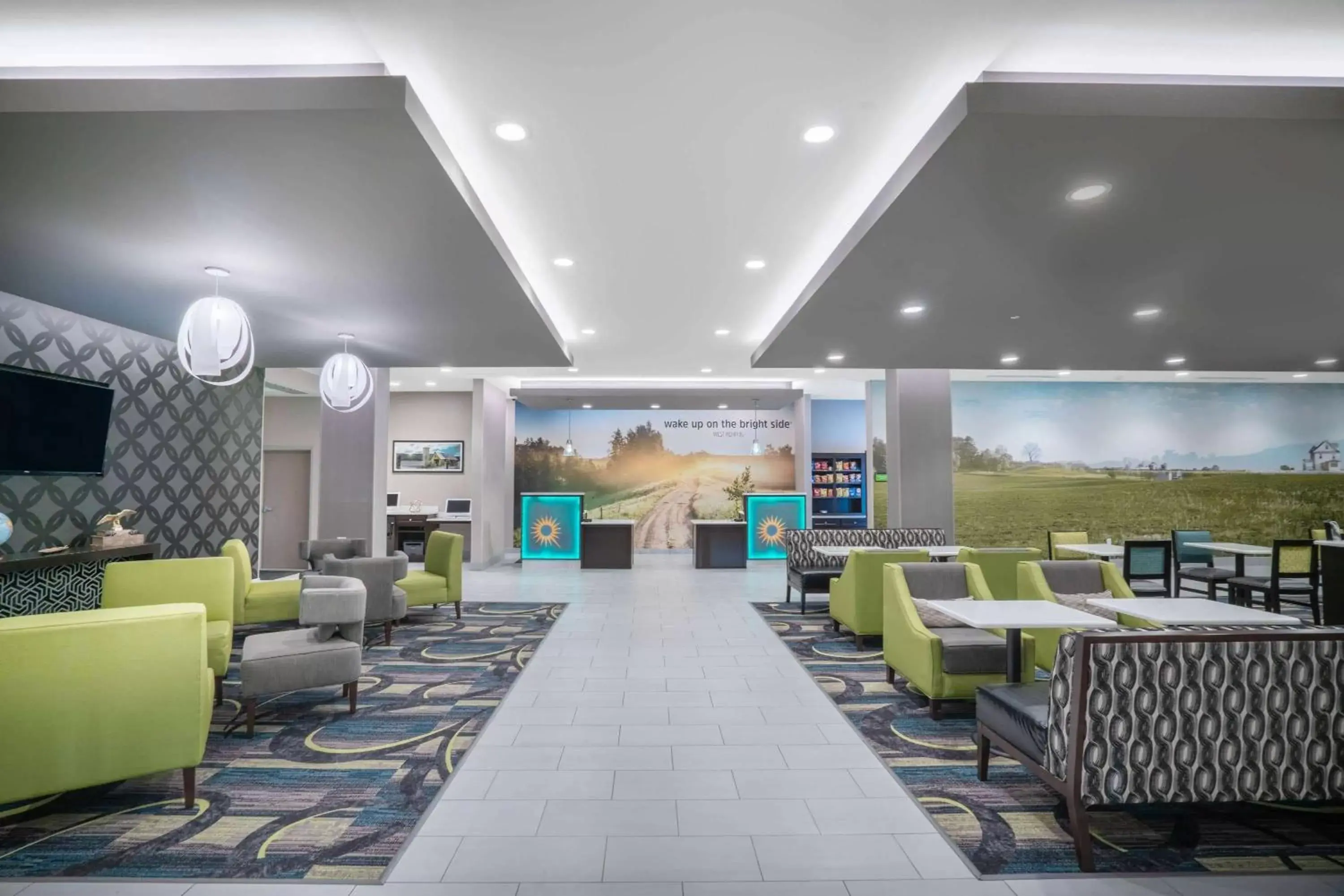Lobby or reception, Restaurant/Places to Eat in La Quinta by Wyndham West Memphis