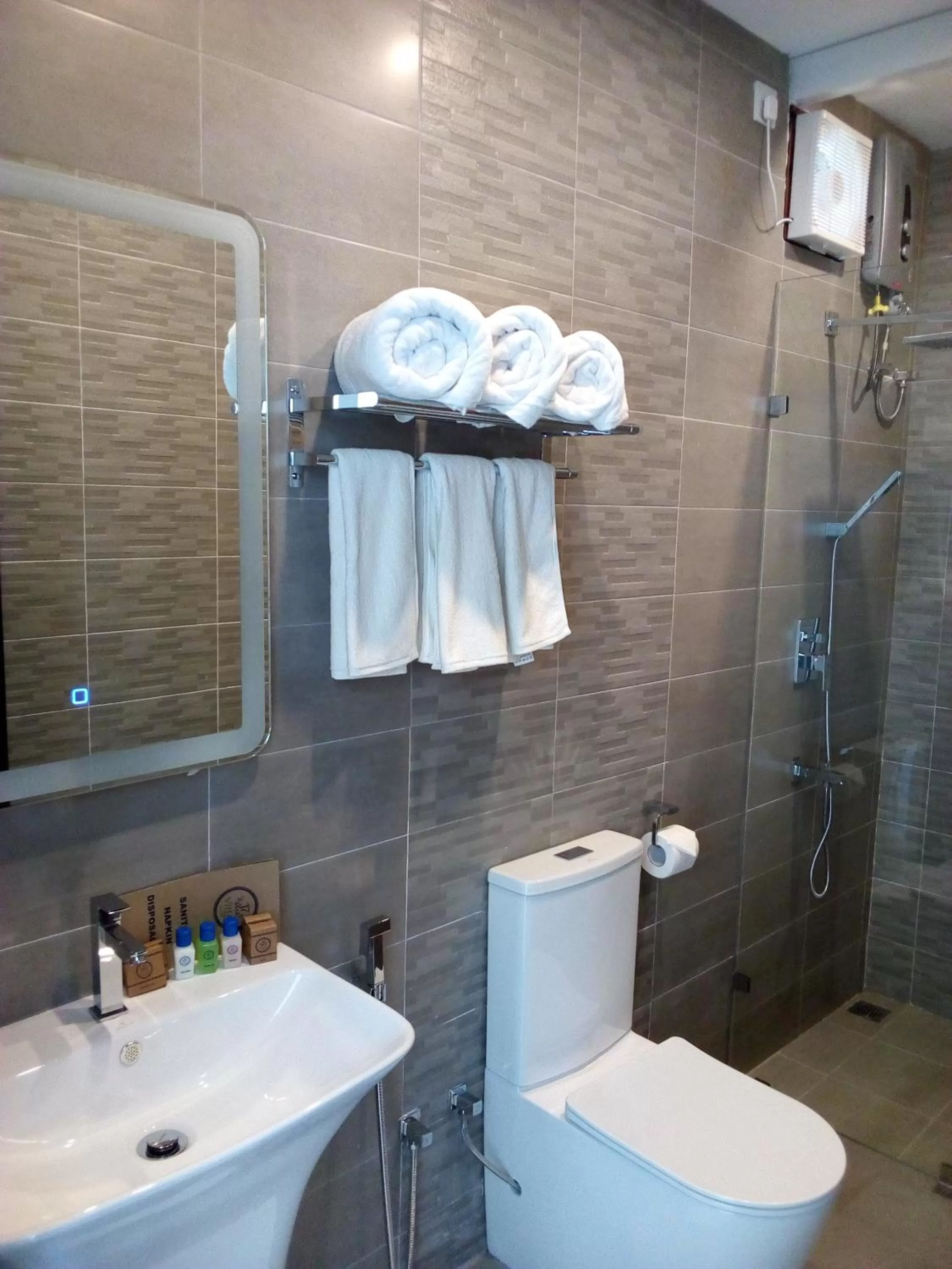 Bathroom in J7 Villaj Resort