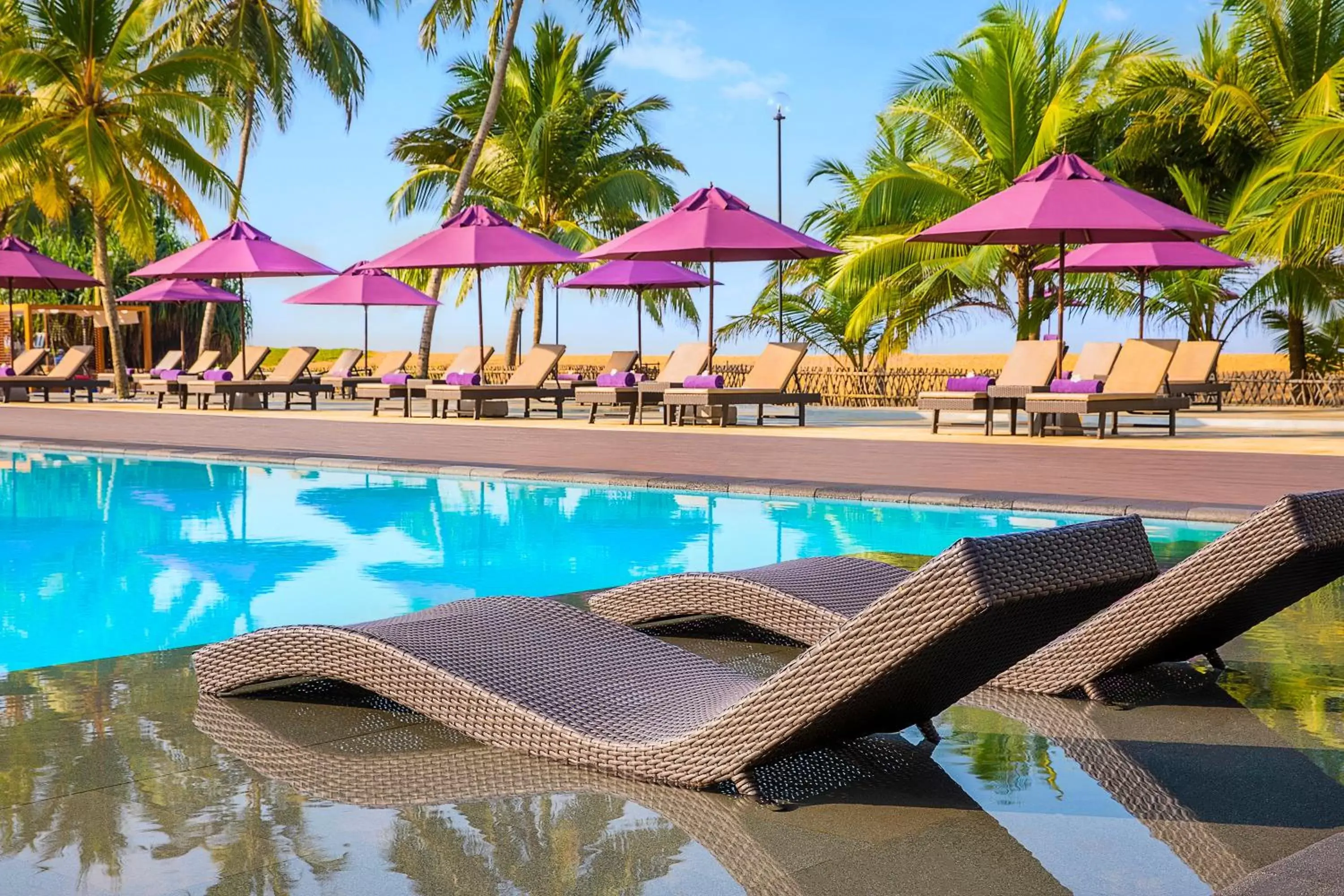 Swimming Pool in Avani Kalutara Resort