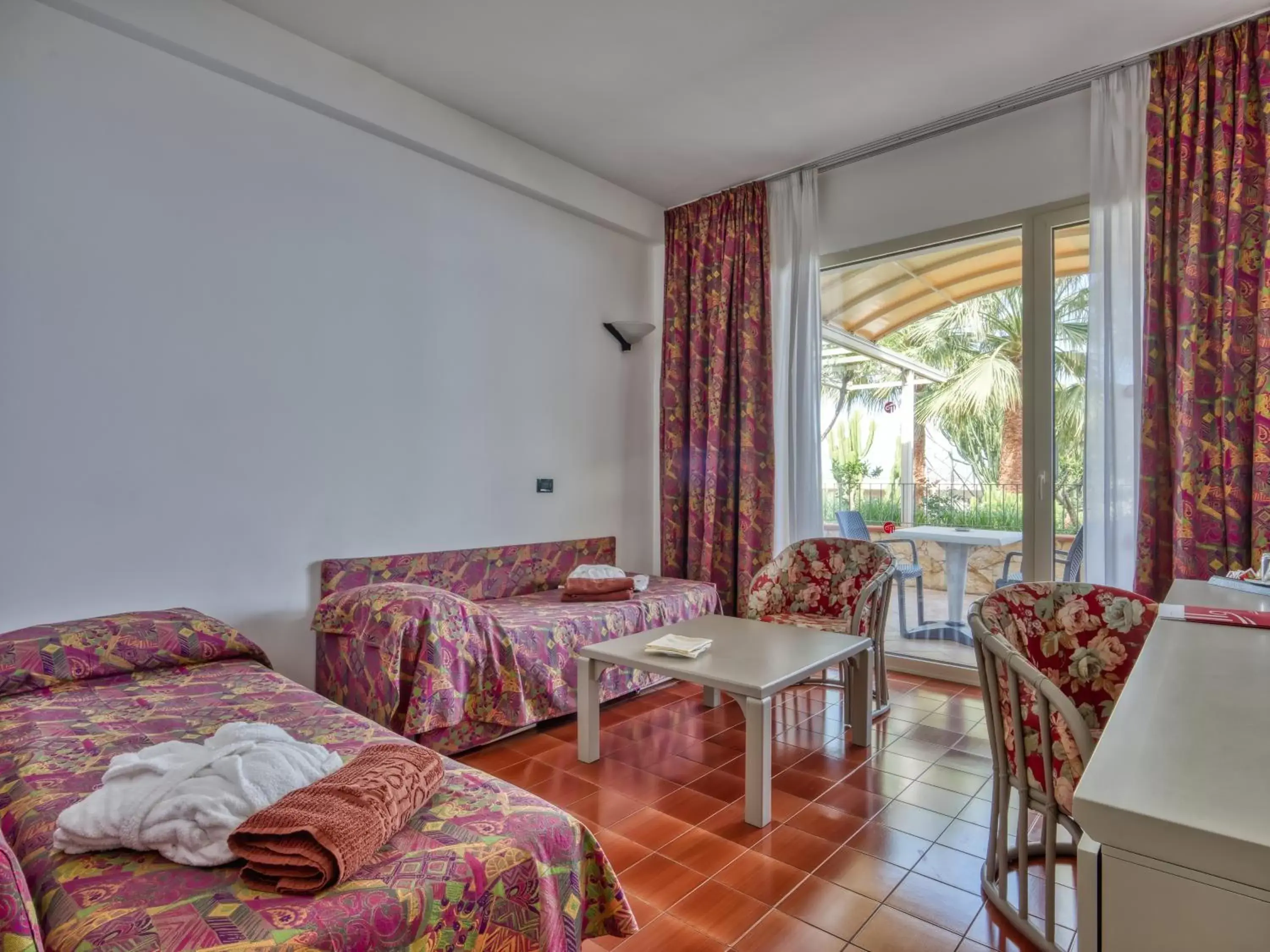 Bedroom in Hotel Antares