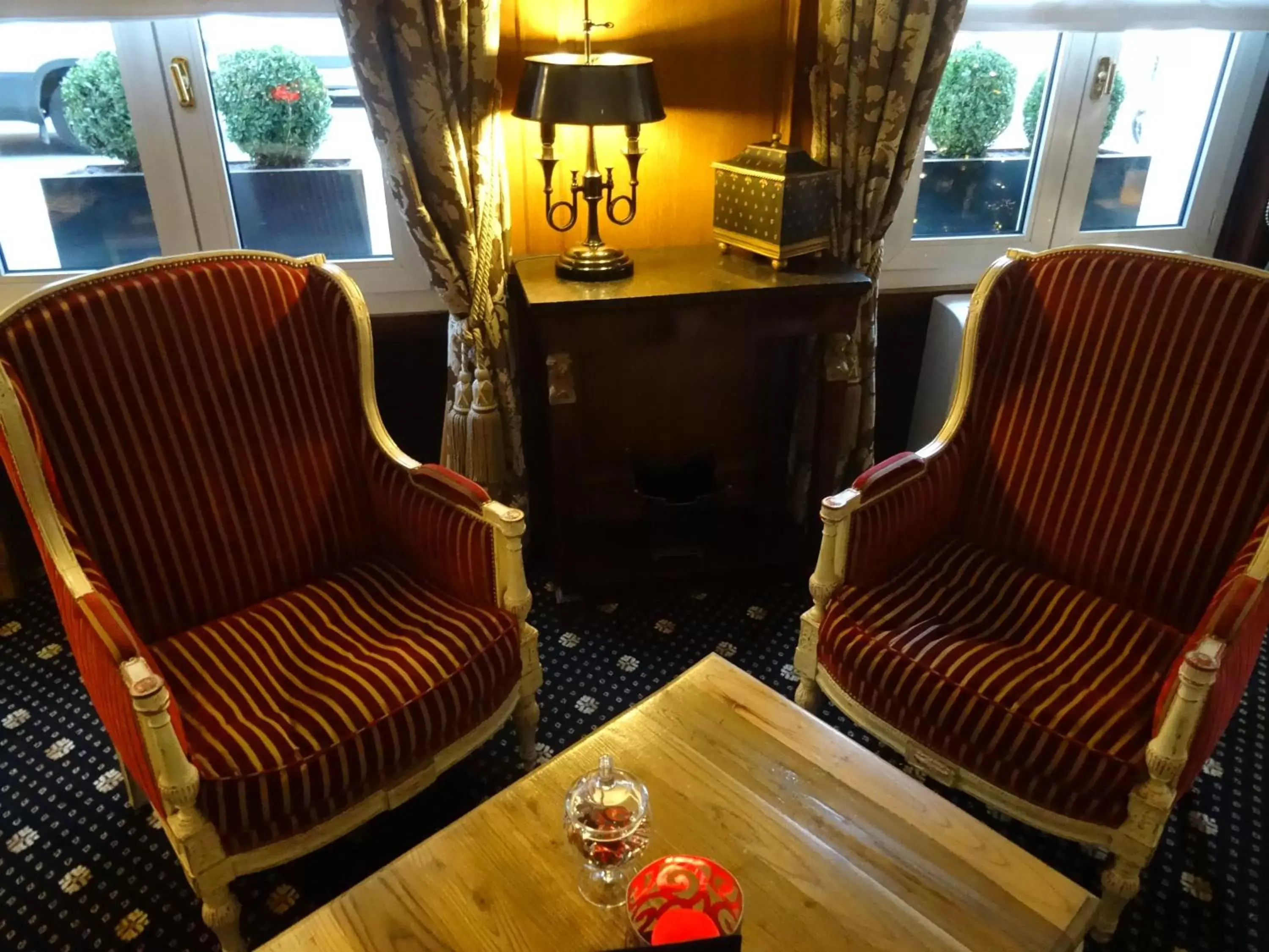Lobby or reception, Seating Area in Hotel Claridge Paris