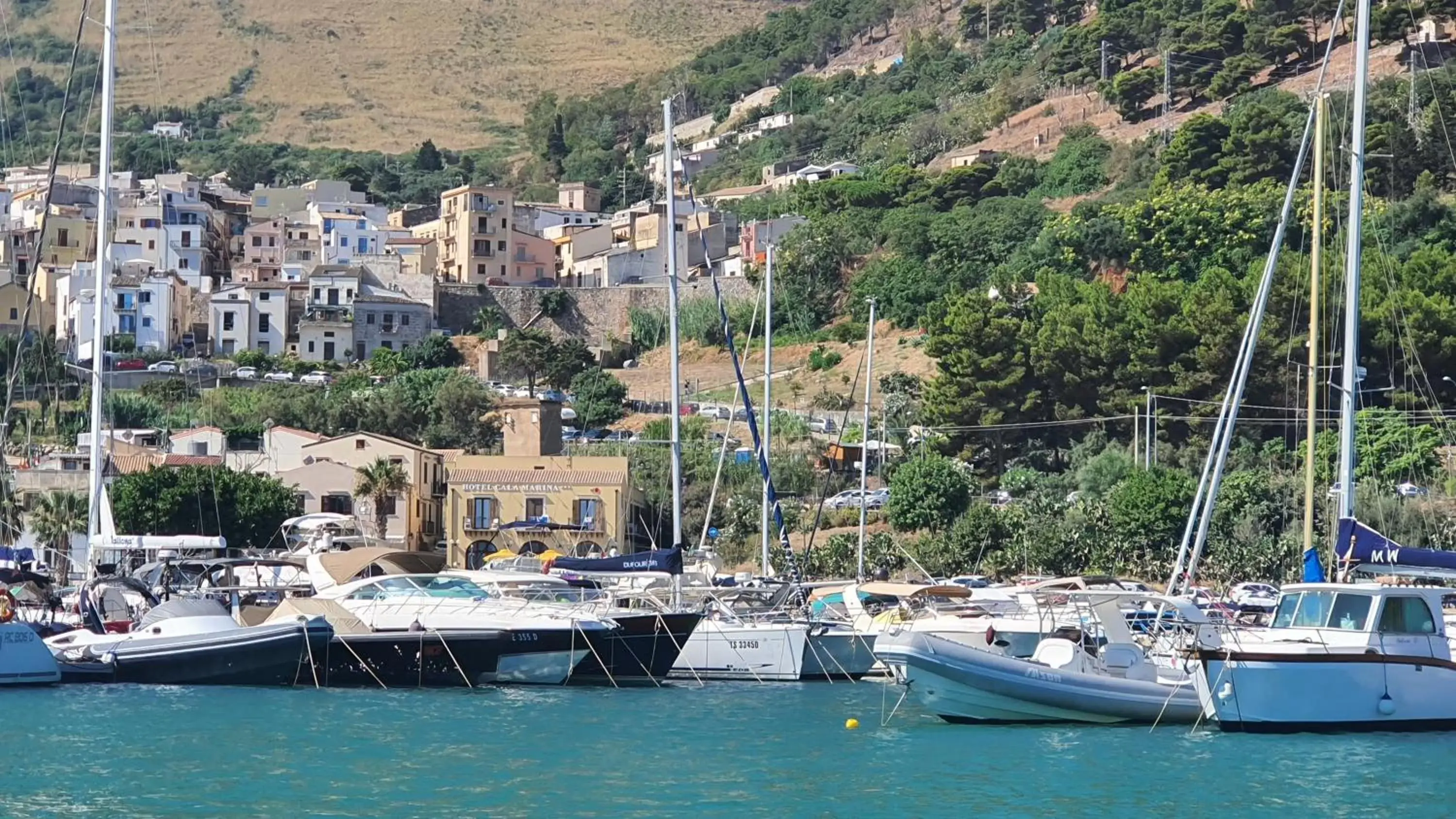 Natural landscape, Neighborhood in Hotel Cala Marina