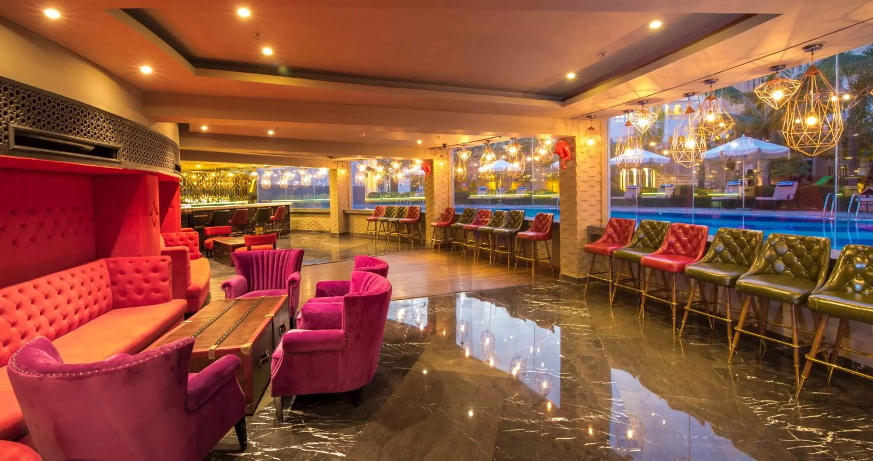 Nightclub / DJ in Radisson Blu Udaipur Palace Resort & Spa