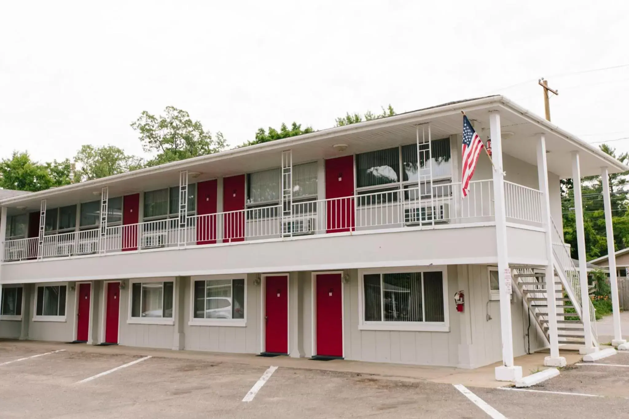 Property Building in Grand Traverse Motel