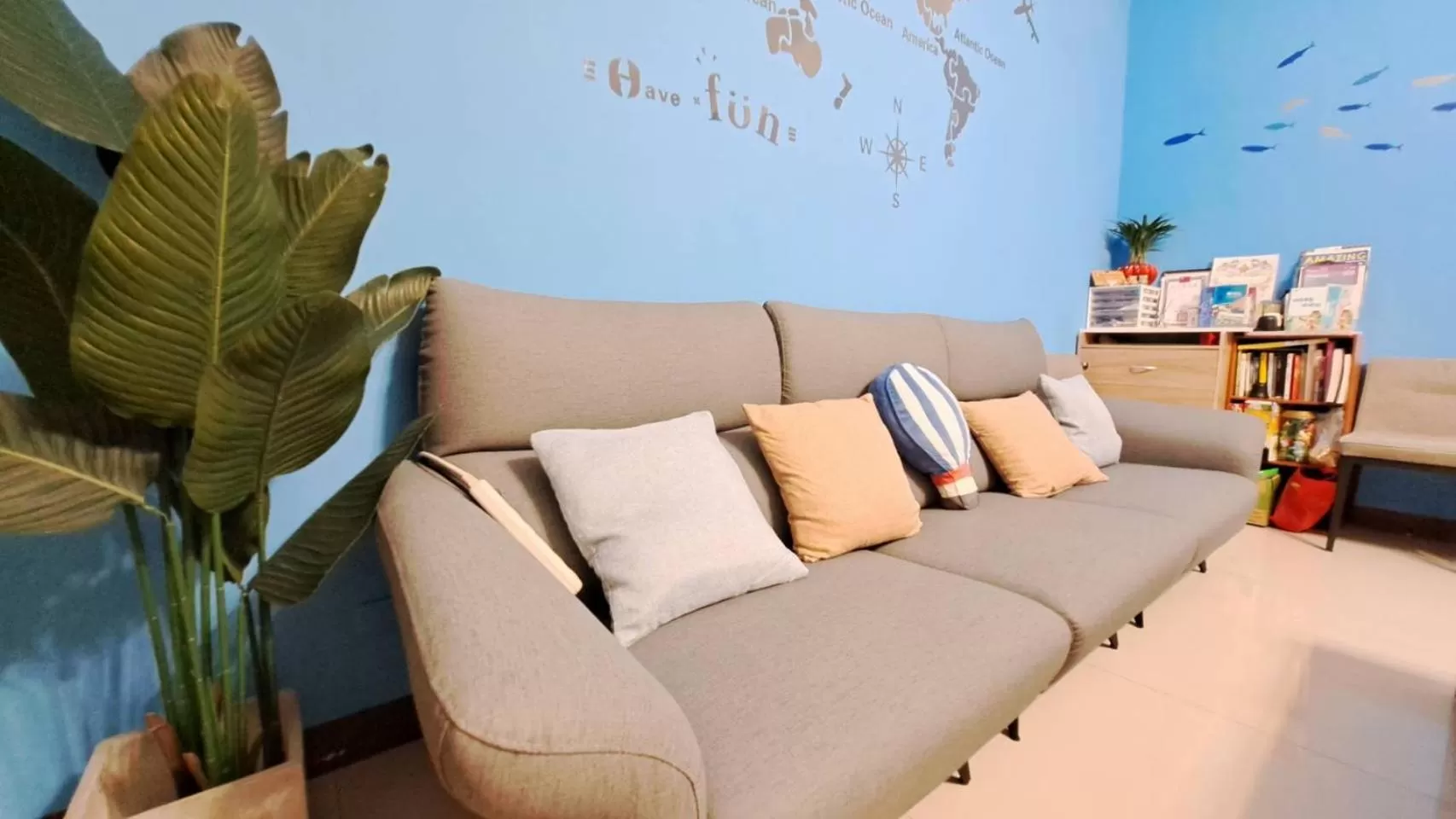 Living room in Have FUN villa -KTV BBQ Mahjong