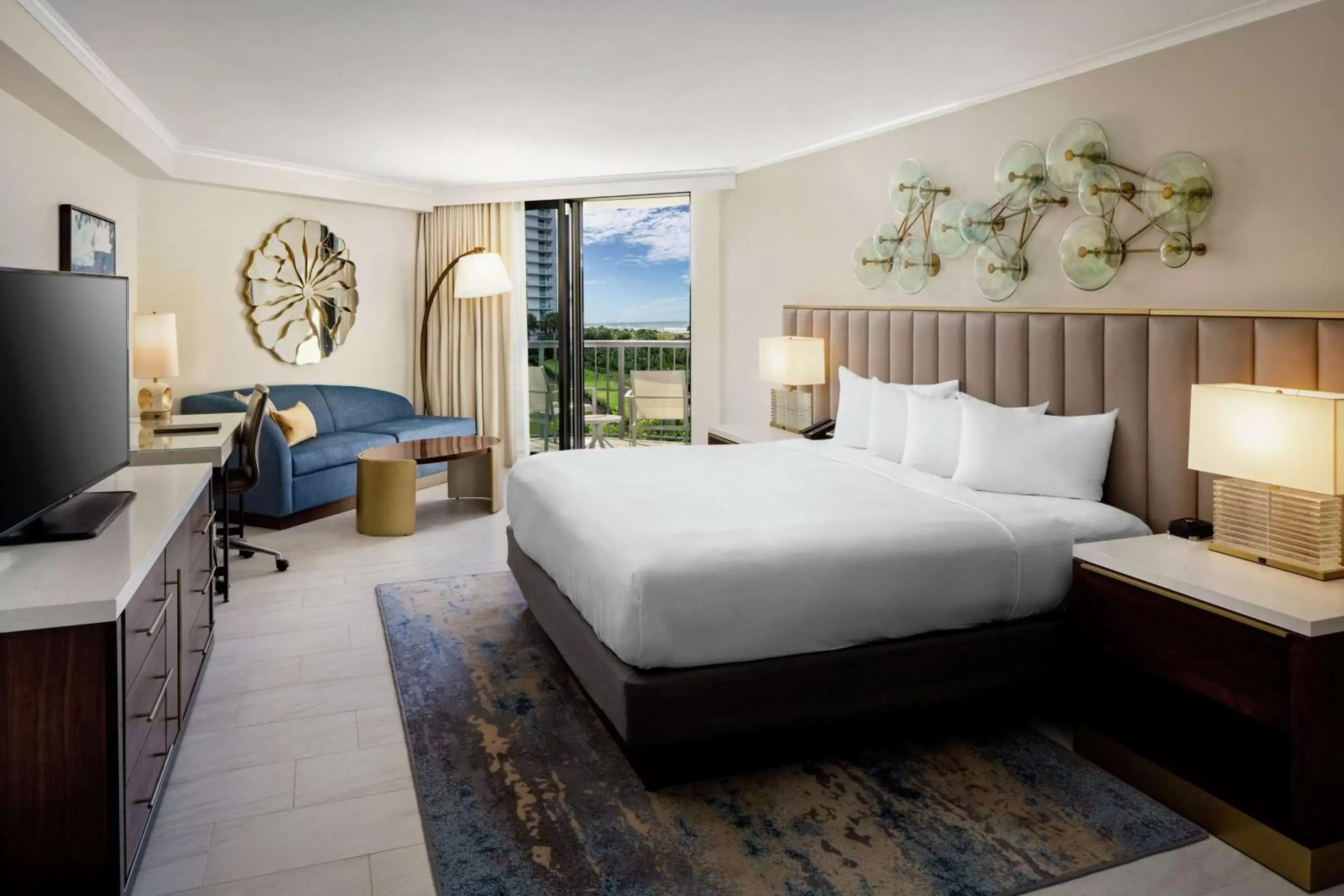 Living room in Hilton Marco Island Beach Resort and Spa