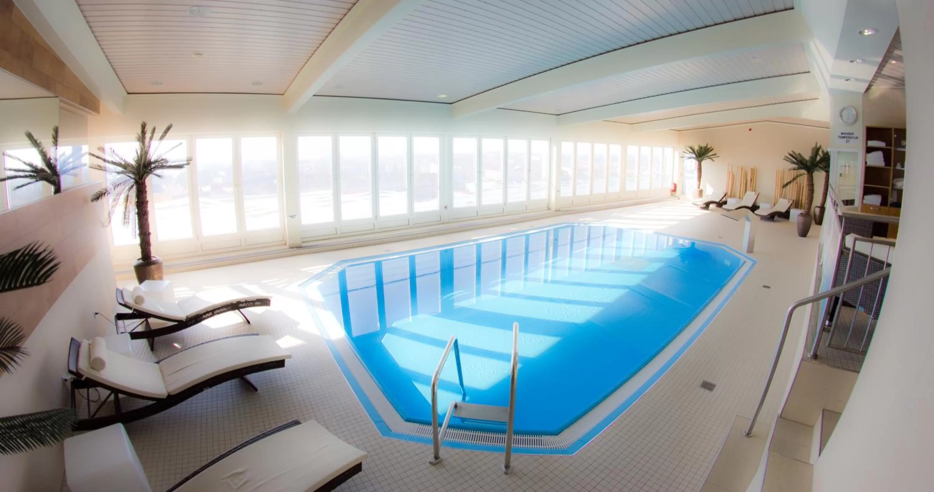 Spa and wellness centre/facilities in Radisson Blu Hotel Cottbus