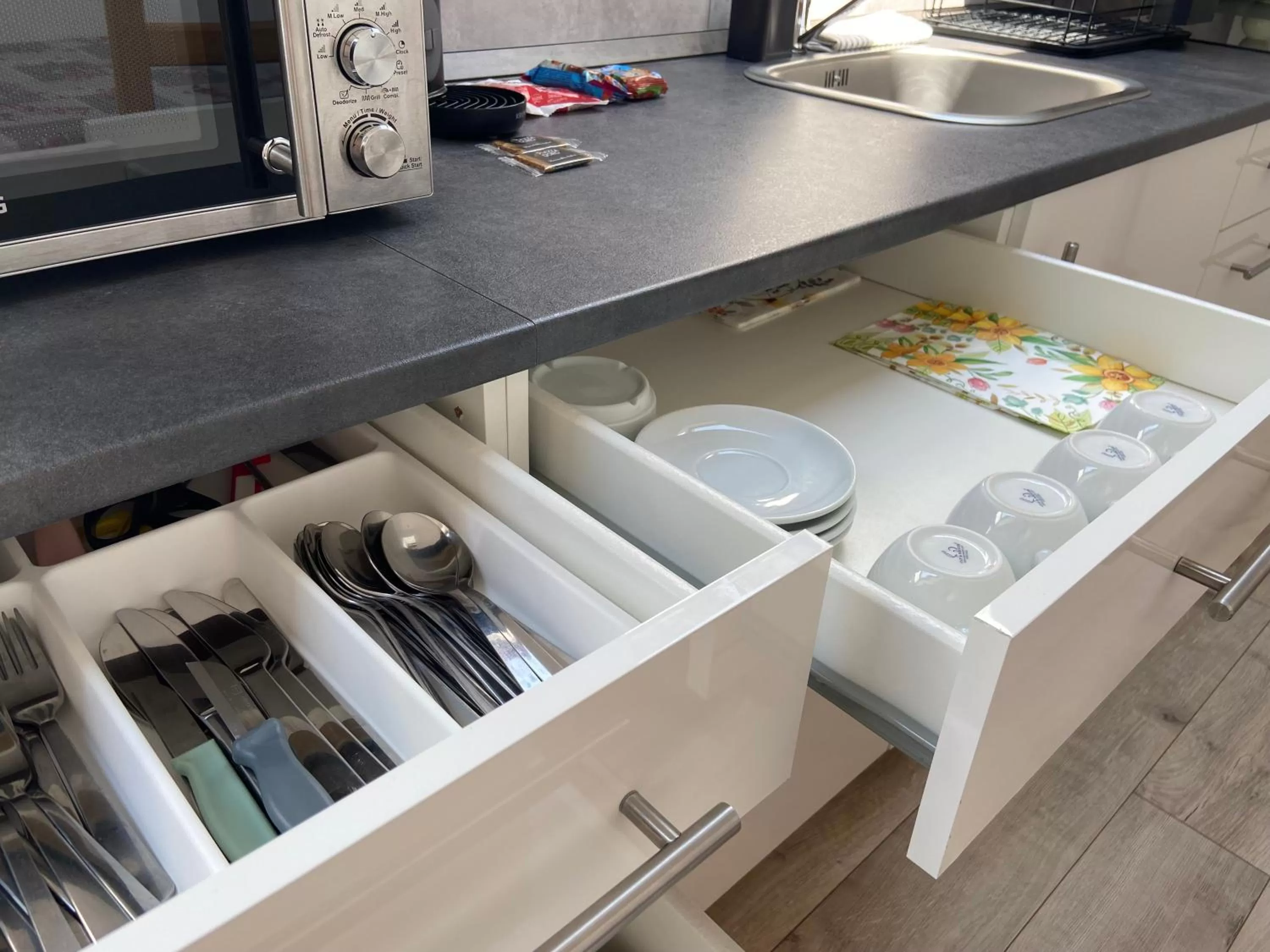 Kitchen or kitchenette in Villa Tara Bük