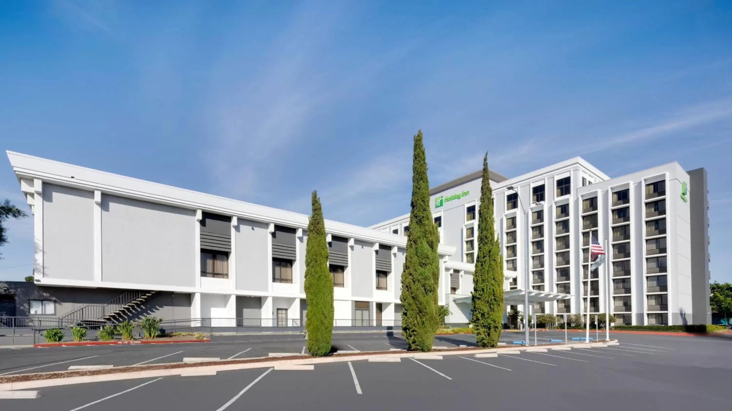 Property Building in Holiday Inn San Jose-Silicon Valley, an IHG Hotel