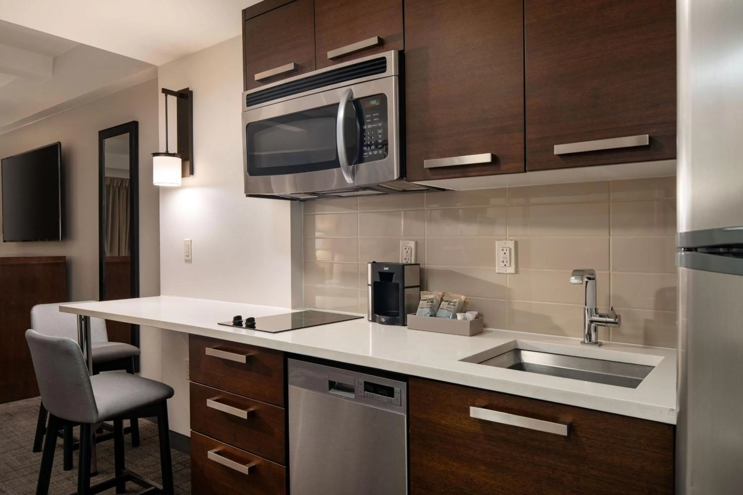 Kitchen or kitchenette in Residence Inn by Marriott New York Manhattan/ Midtown Eastside
