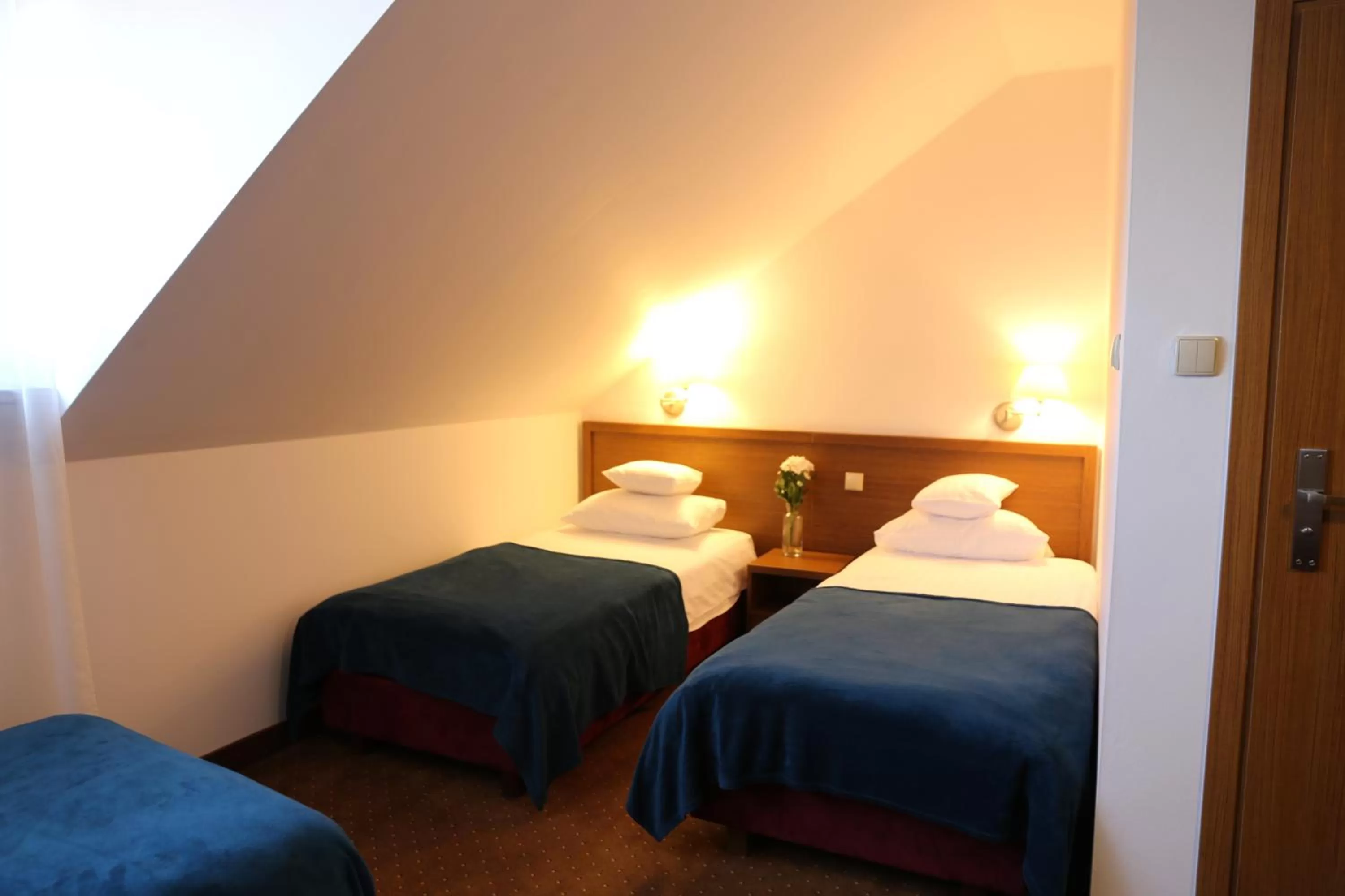 Bed in HOTEL CICHA WODA NIEPORĘT