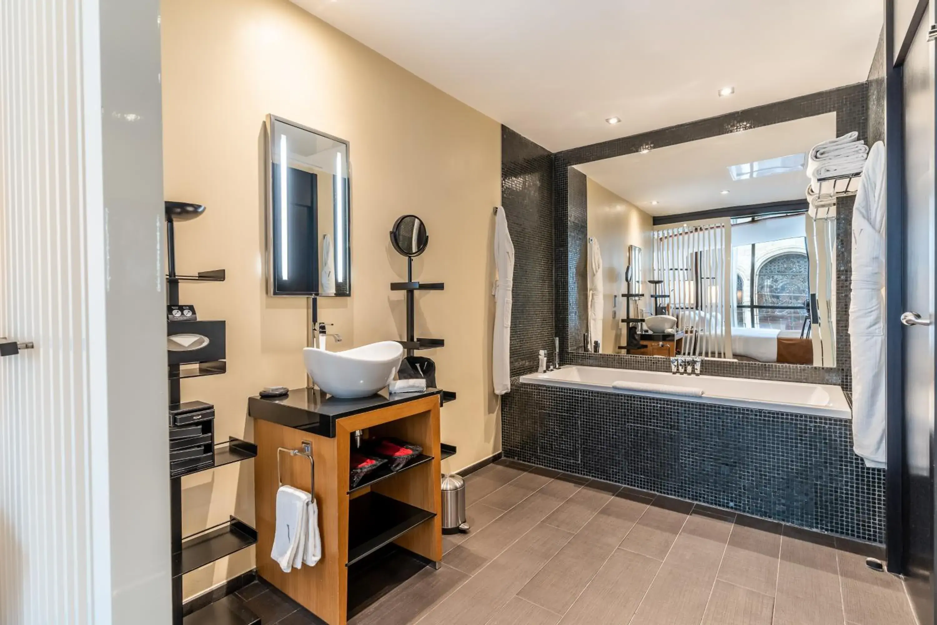 Bathroom in Five Seas Hotel Cannes, a Member of Design Hotels