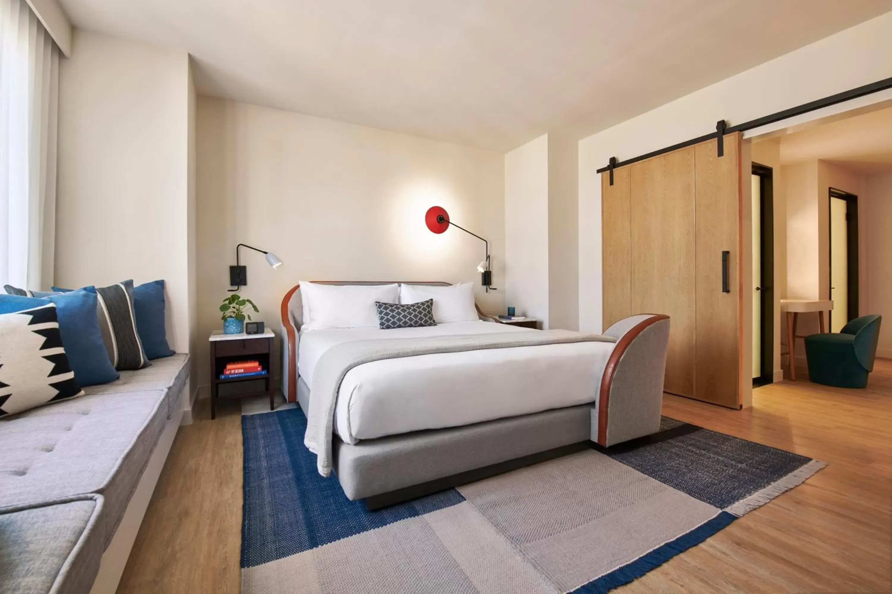 Bedroom, Bed in Virgin Hotels Nashville