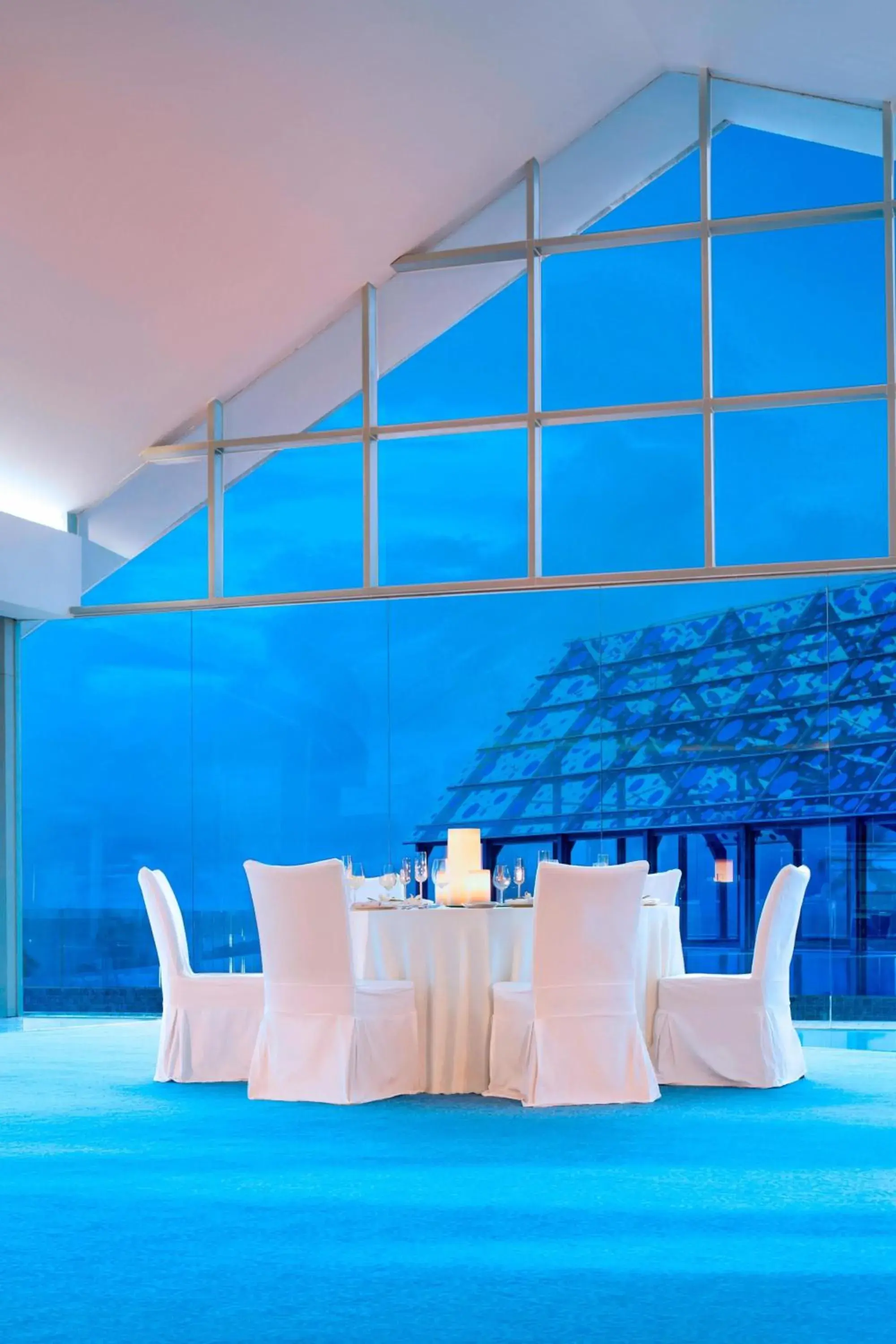 Meeting/conference room, Swimming Pool in Le Meridien Bali Jimbaran