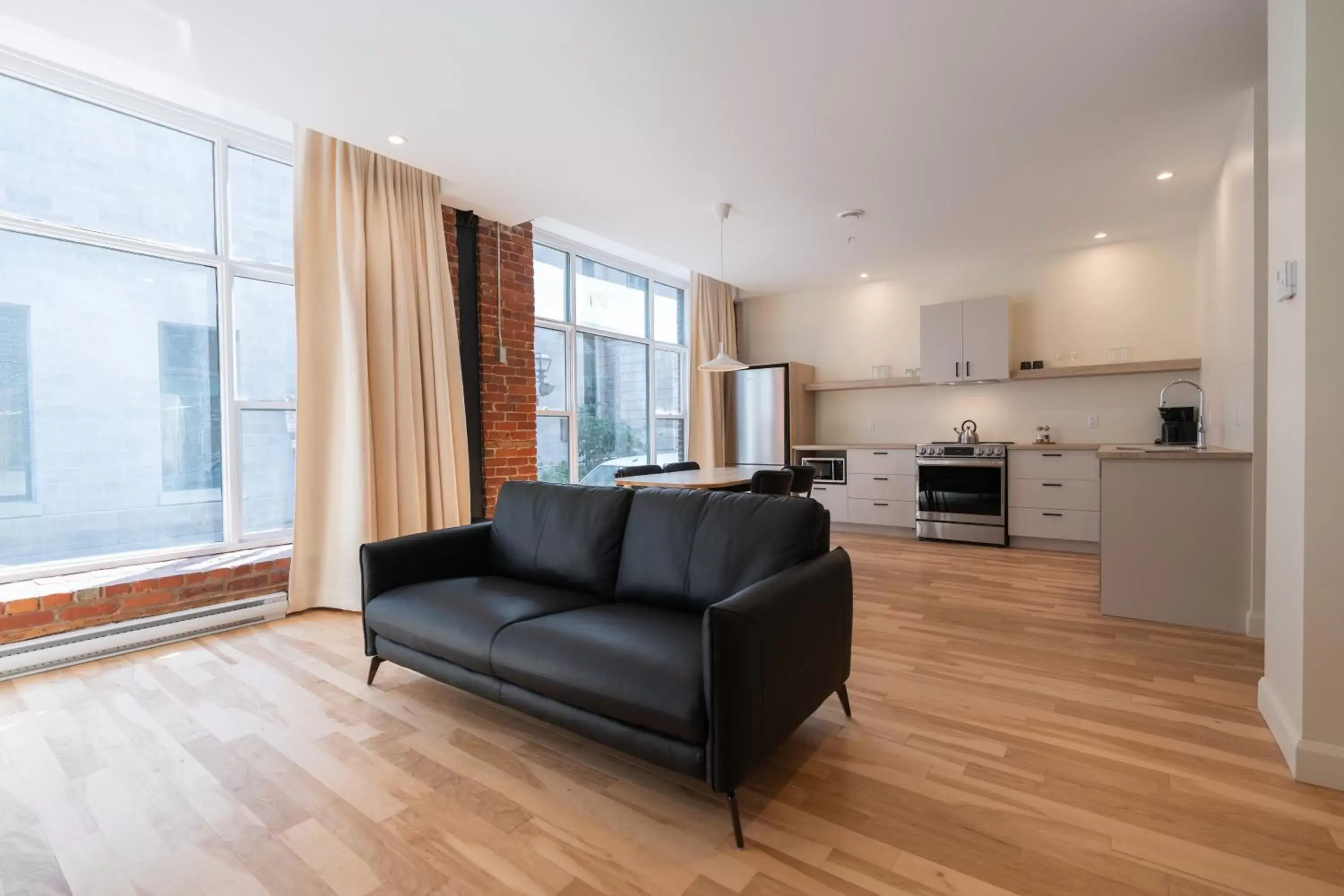 Seating Area in Les Lofts de la Barricade - Par les Lofts Vieux-Québec