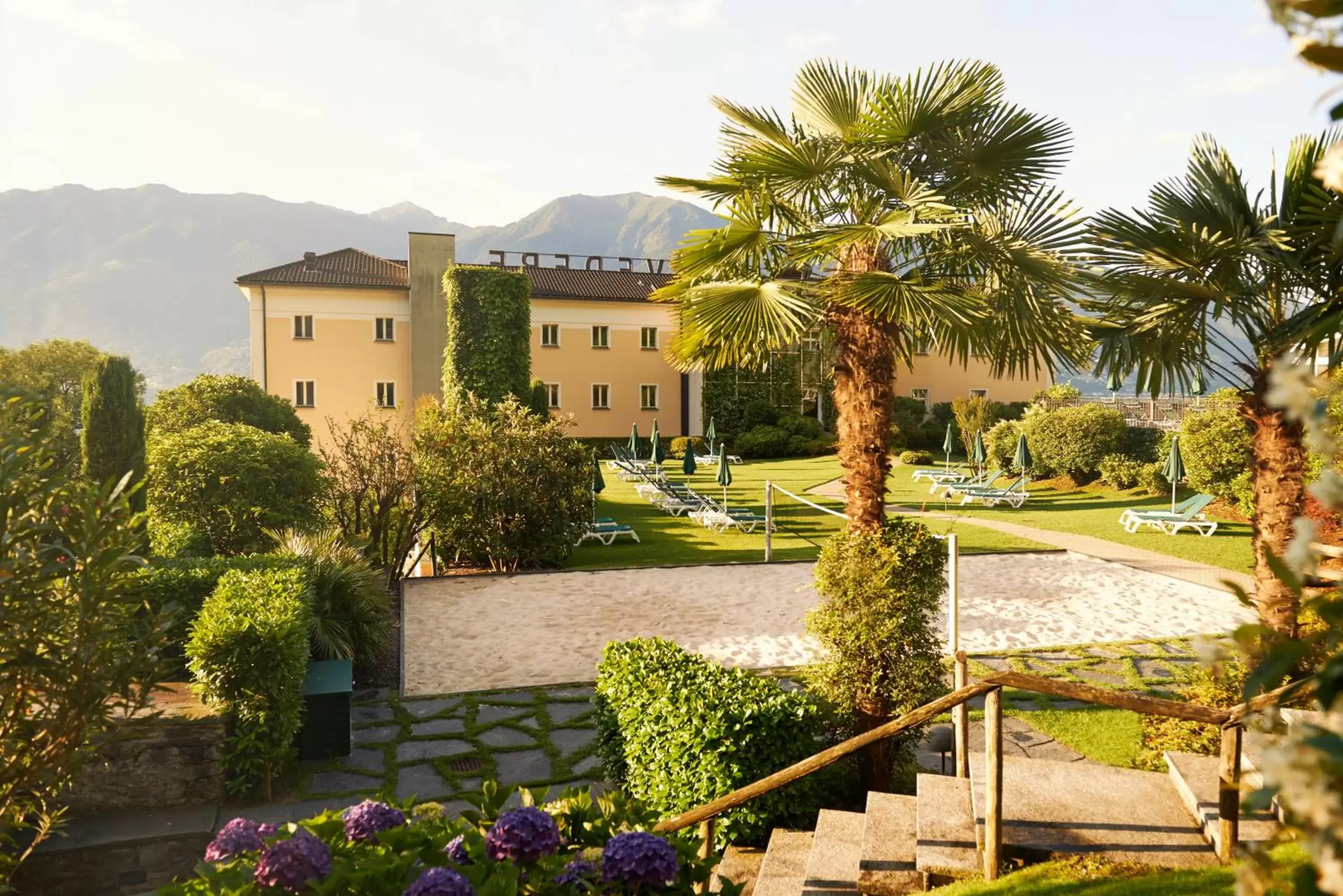 Garden, Property Building in Hotel Belvedere Locarno