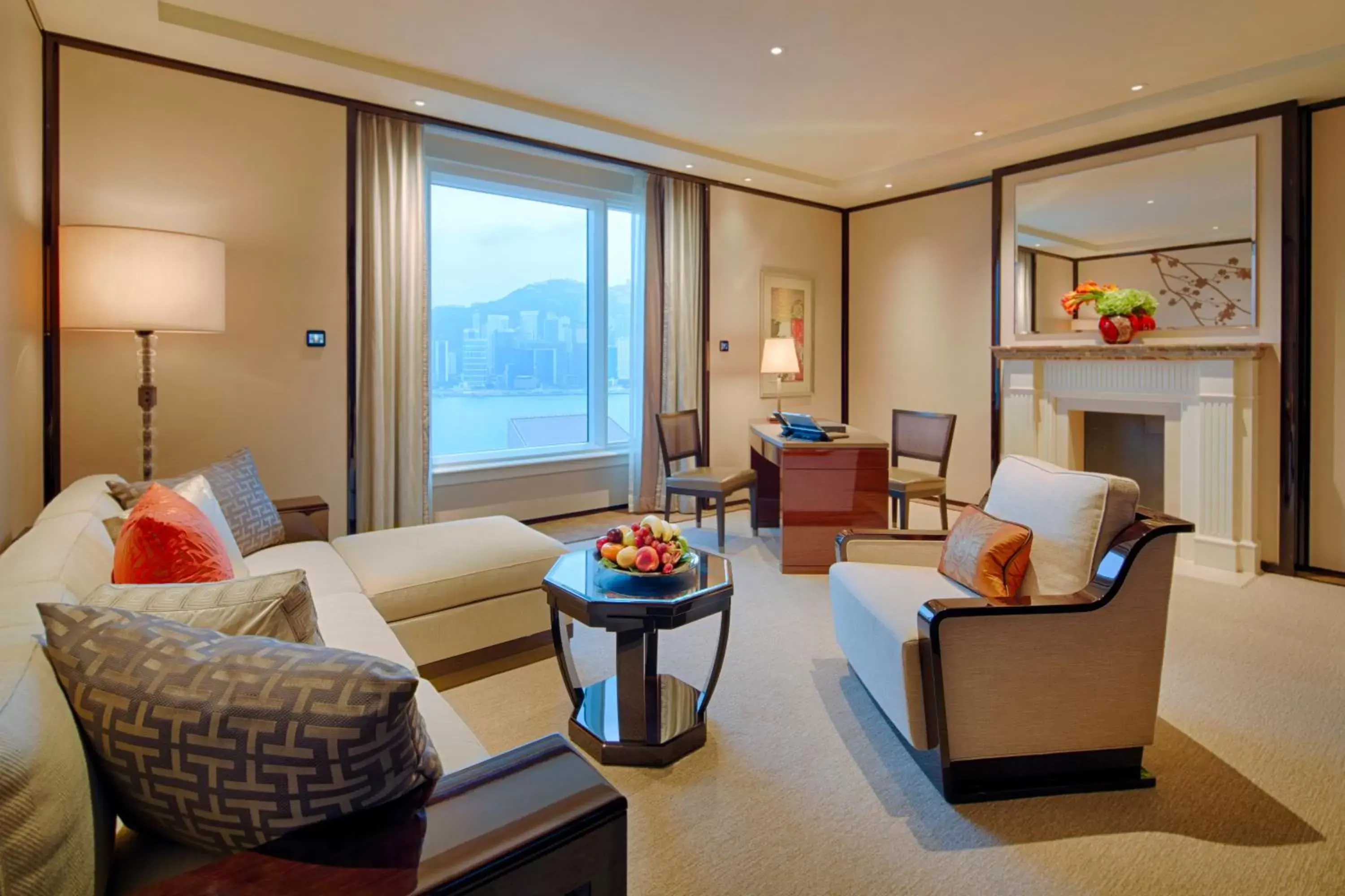Deluxe Harbor View Suite in The Peninsula Hong Kong