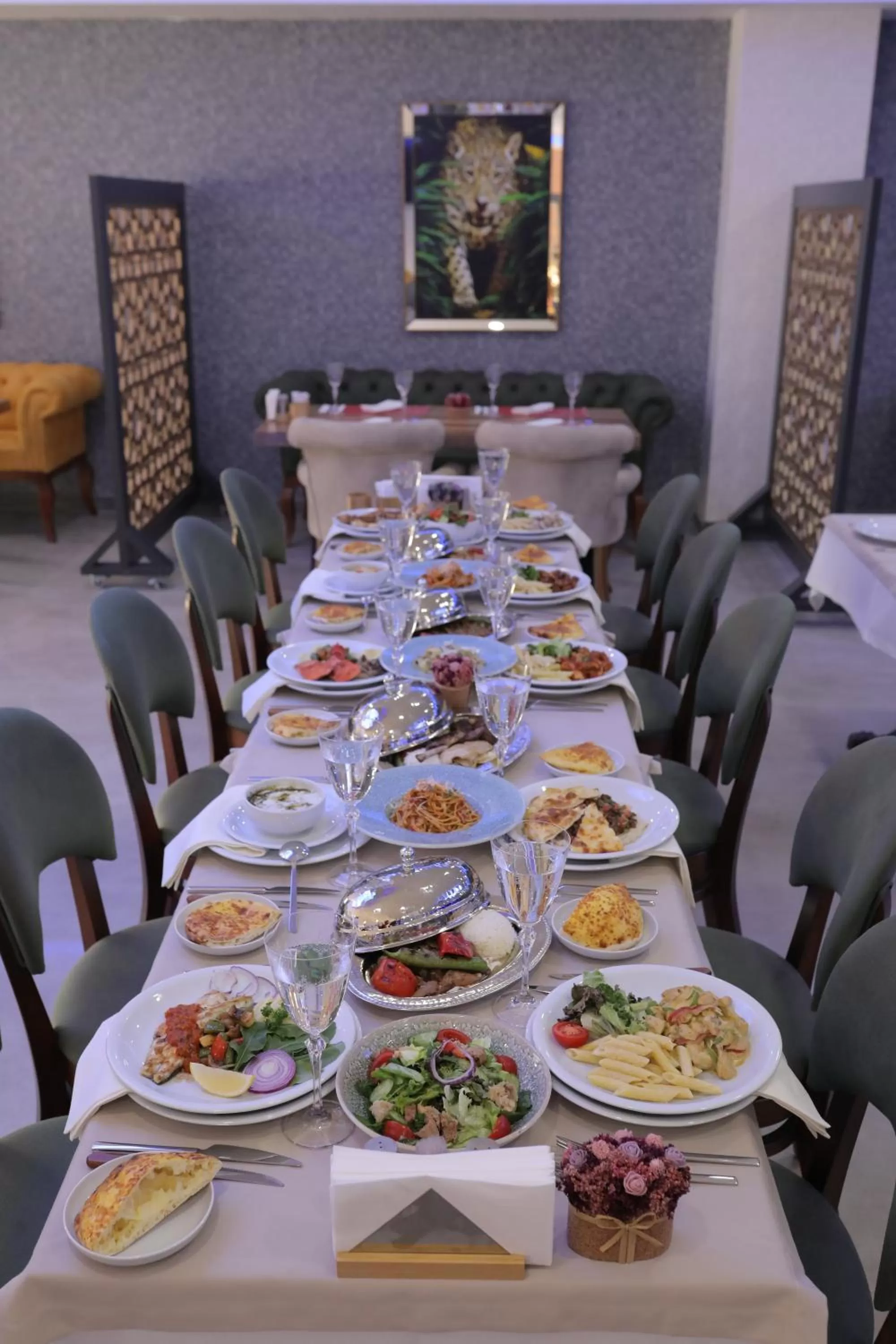 Restaurant/places to eat in ELİT OTELHAN