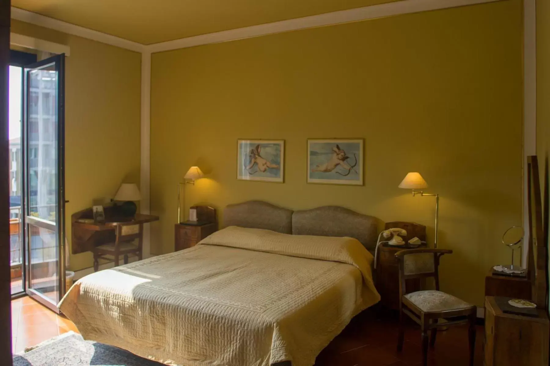 Photo of the whole room, Bed in Hotel Locanda Mel