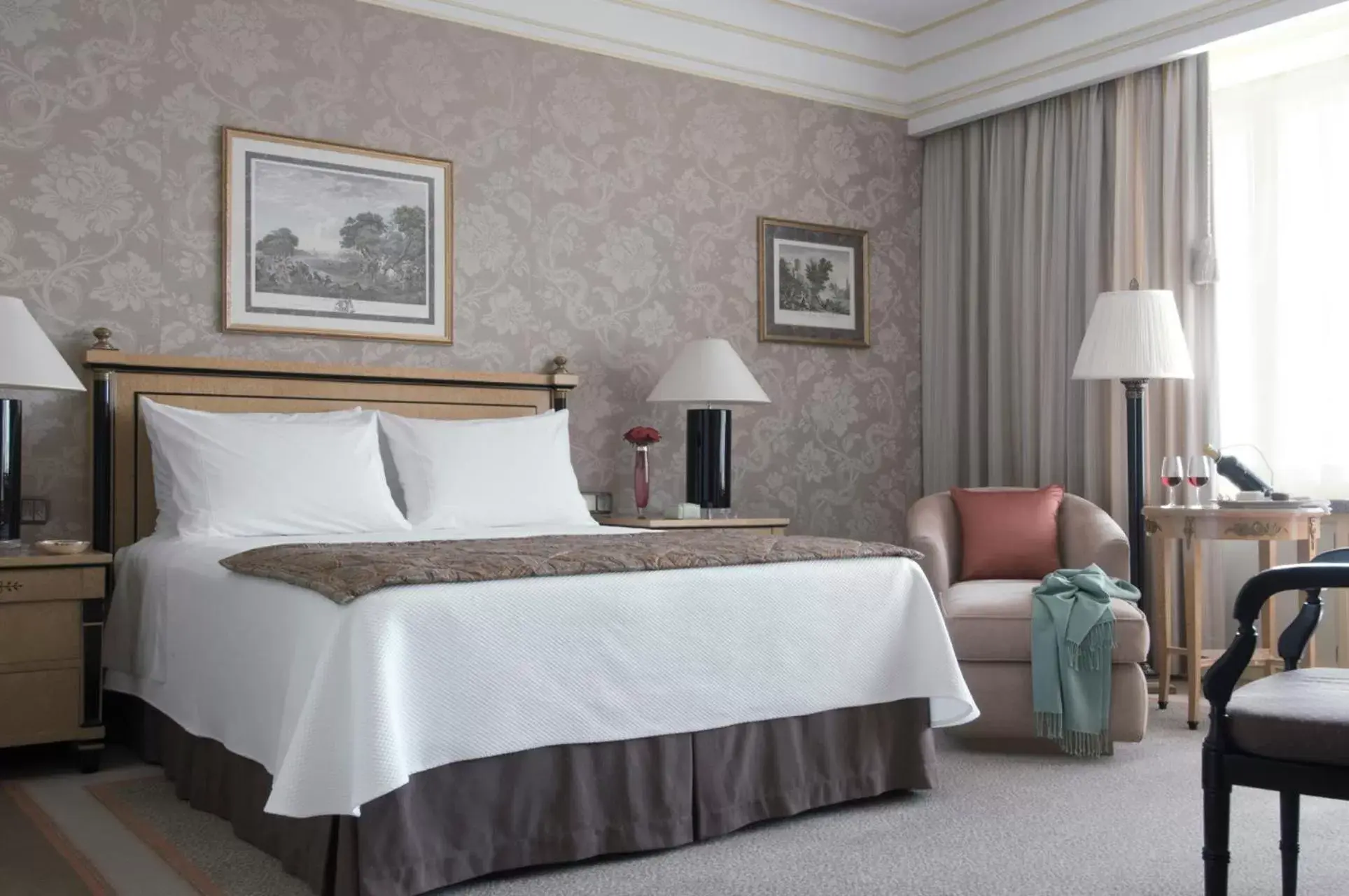 Bed in Four Seasons Hotel Ritz Lisbon
