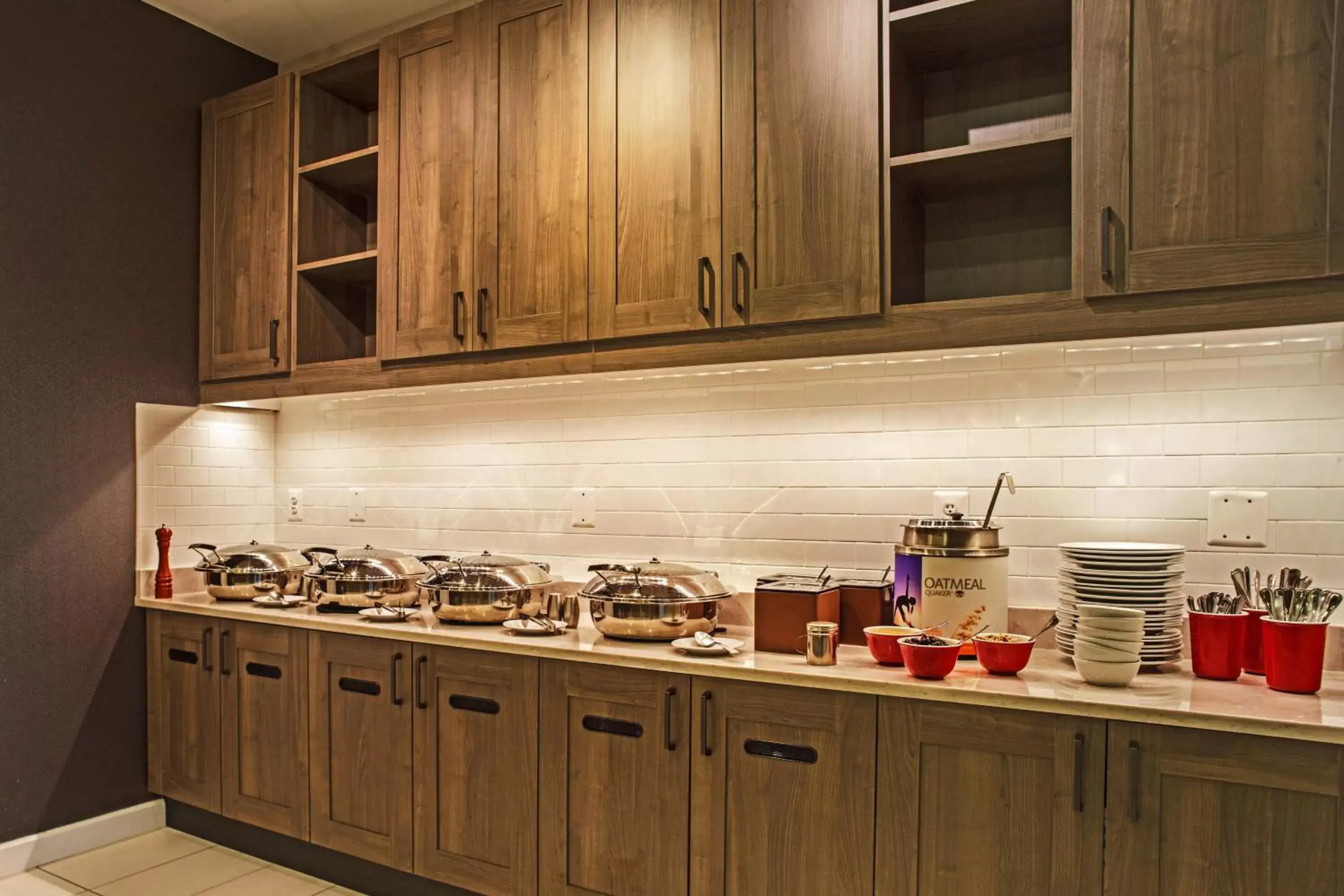 Breakfast, Kitchen/Kitchenette in Residence Inn by Marriott Aberdeen at Ripken Stadium