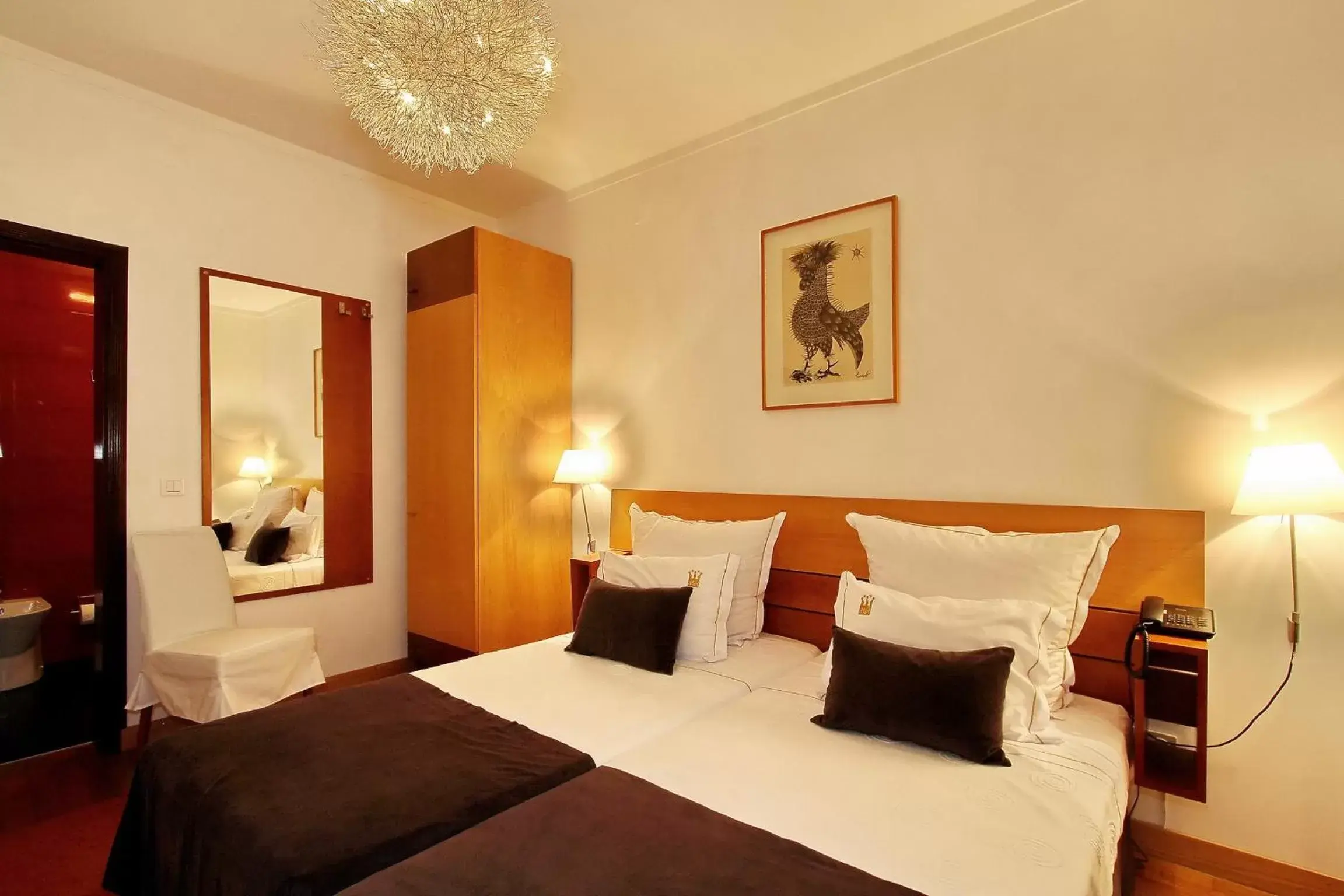 Bedroom, Bed in Hotel Mestre de Avis