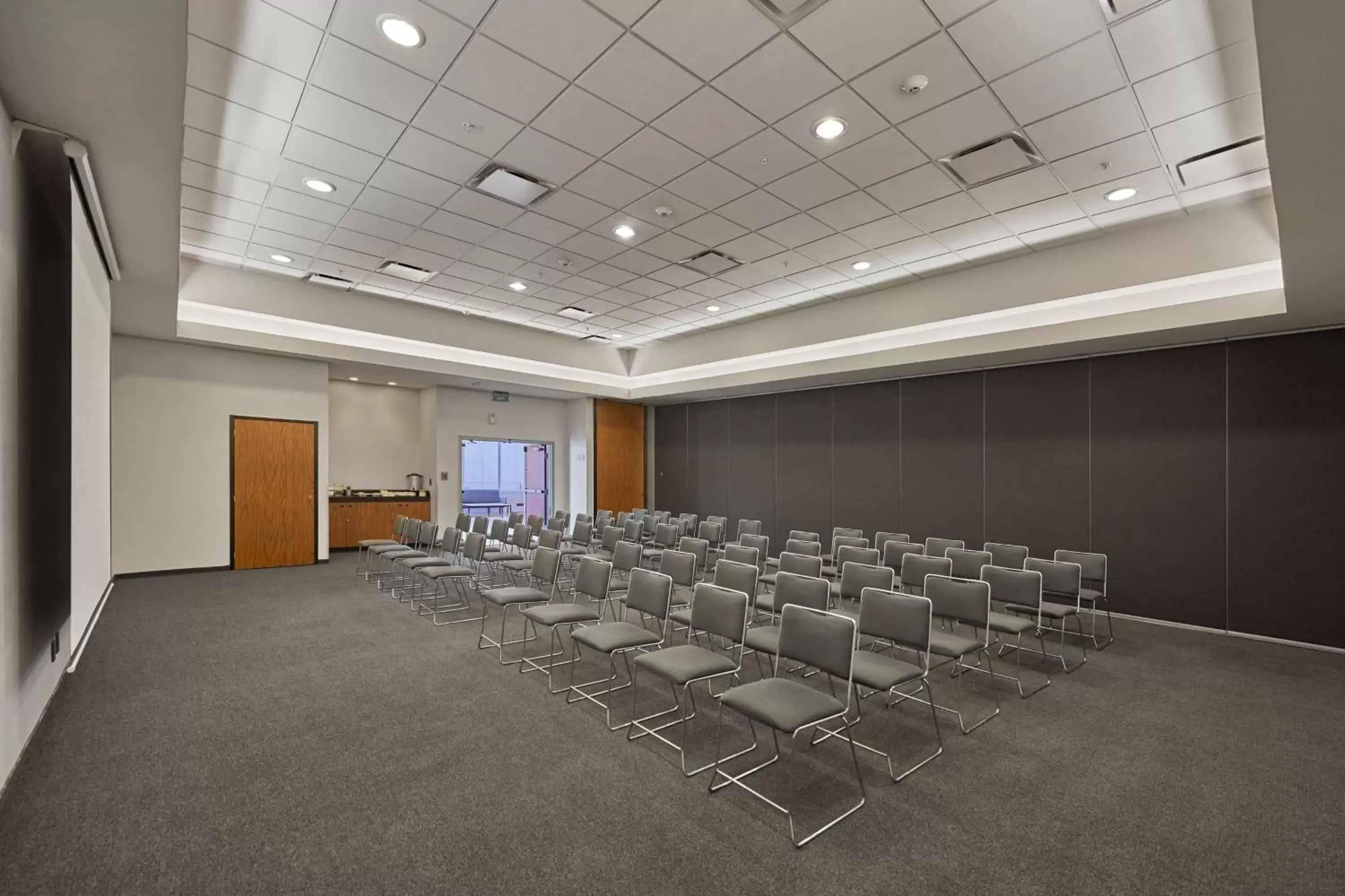 Meeting/conference room in City Express by Marriott Puebla FINSA