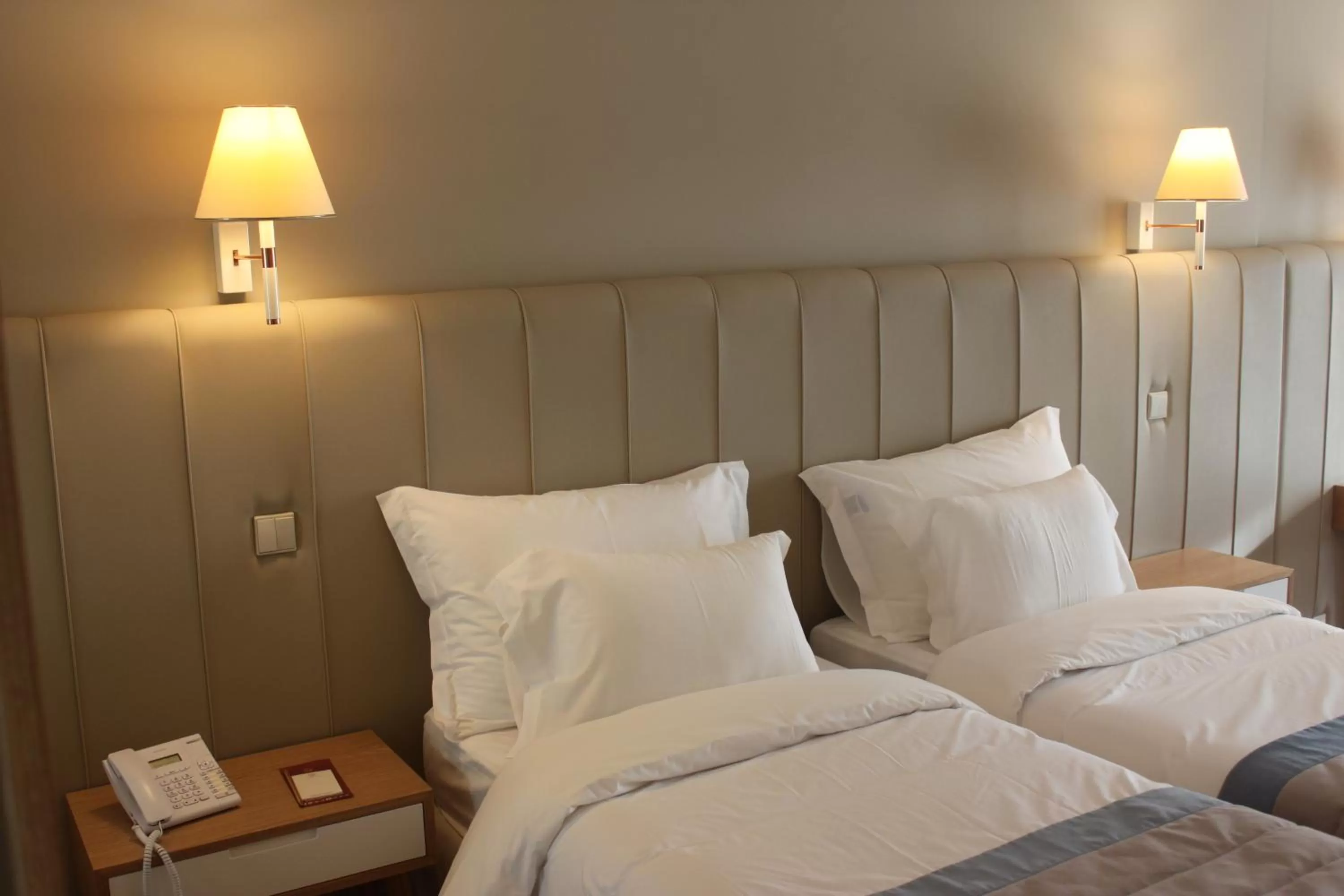 Decorative detail, Bed in Hotel Suave Mar