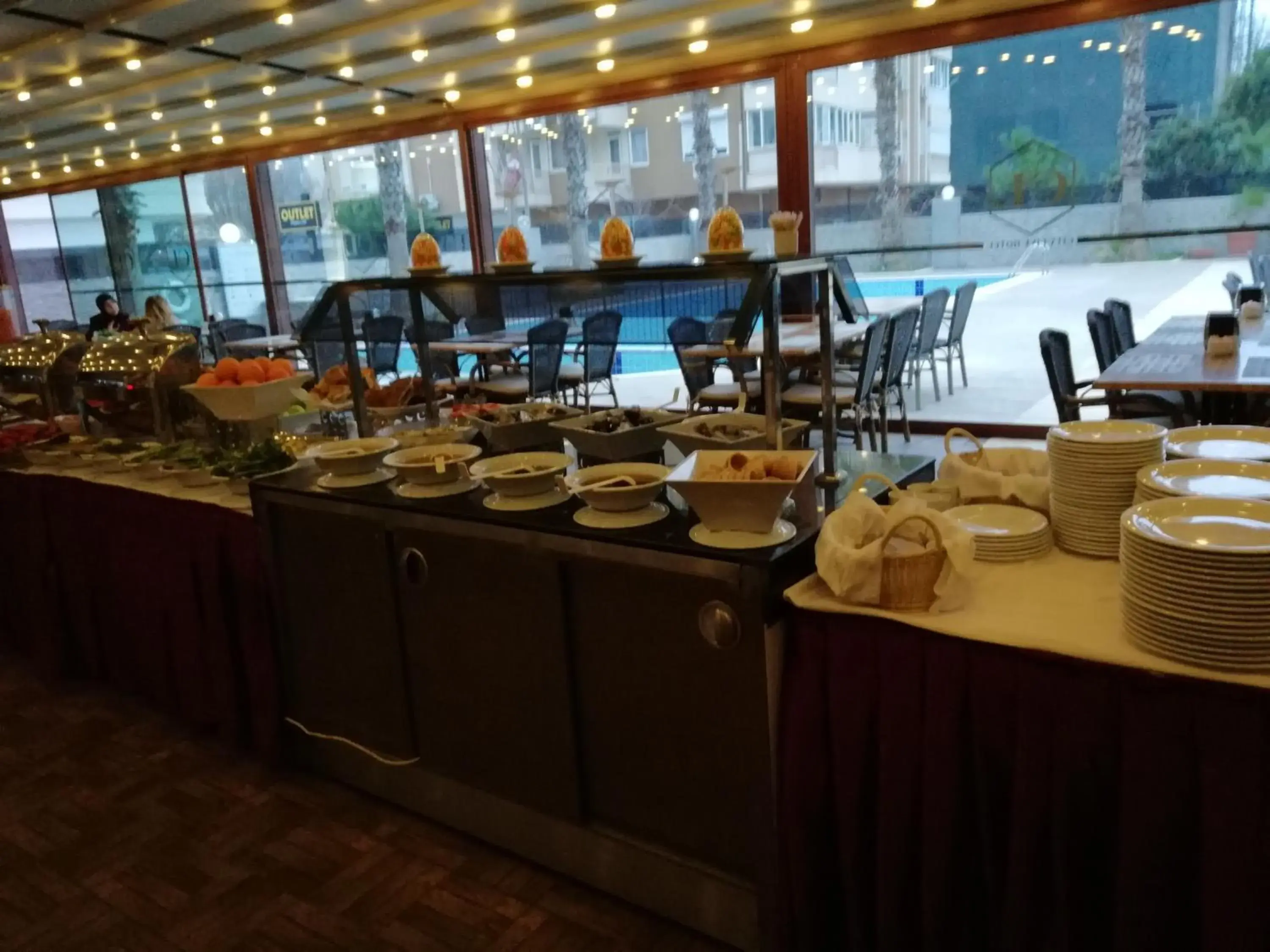 Buffet breakfast, Restaurant/Places to Eat in City Live Hotel