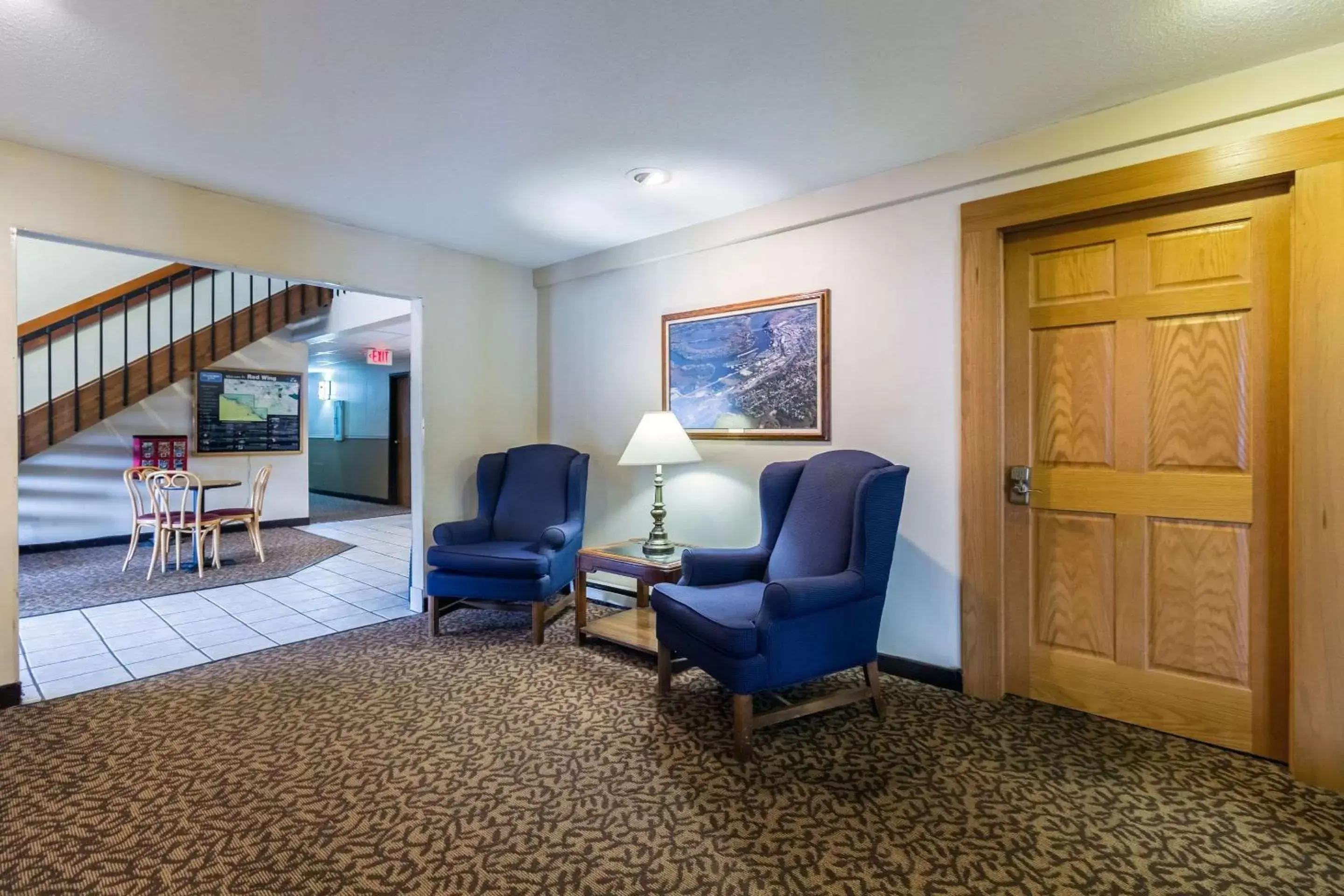 Lobby or reception, Seating Area in Rodeway Inn Red Wing