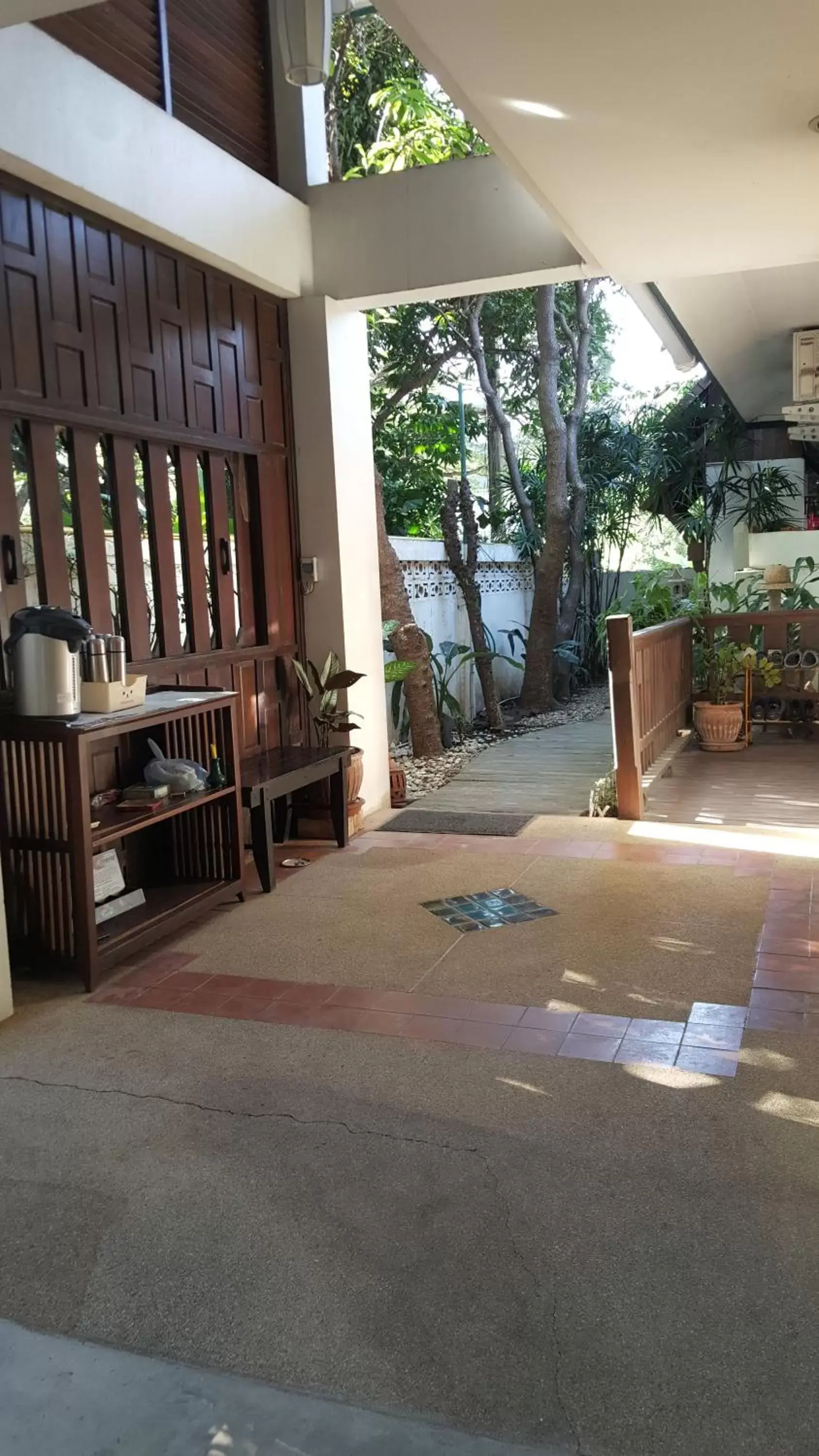 Coffee/tea facilities in Ping Phu Place