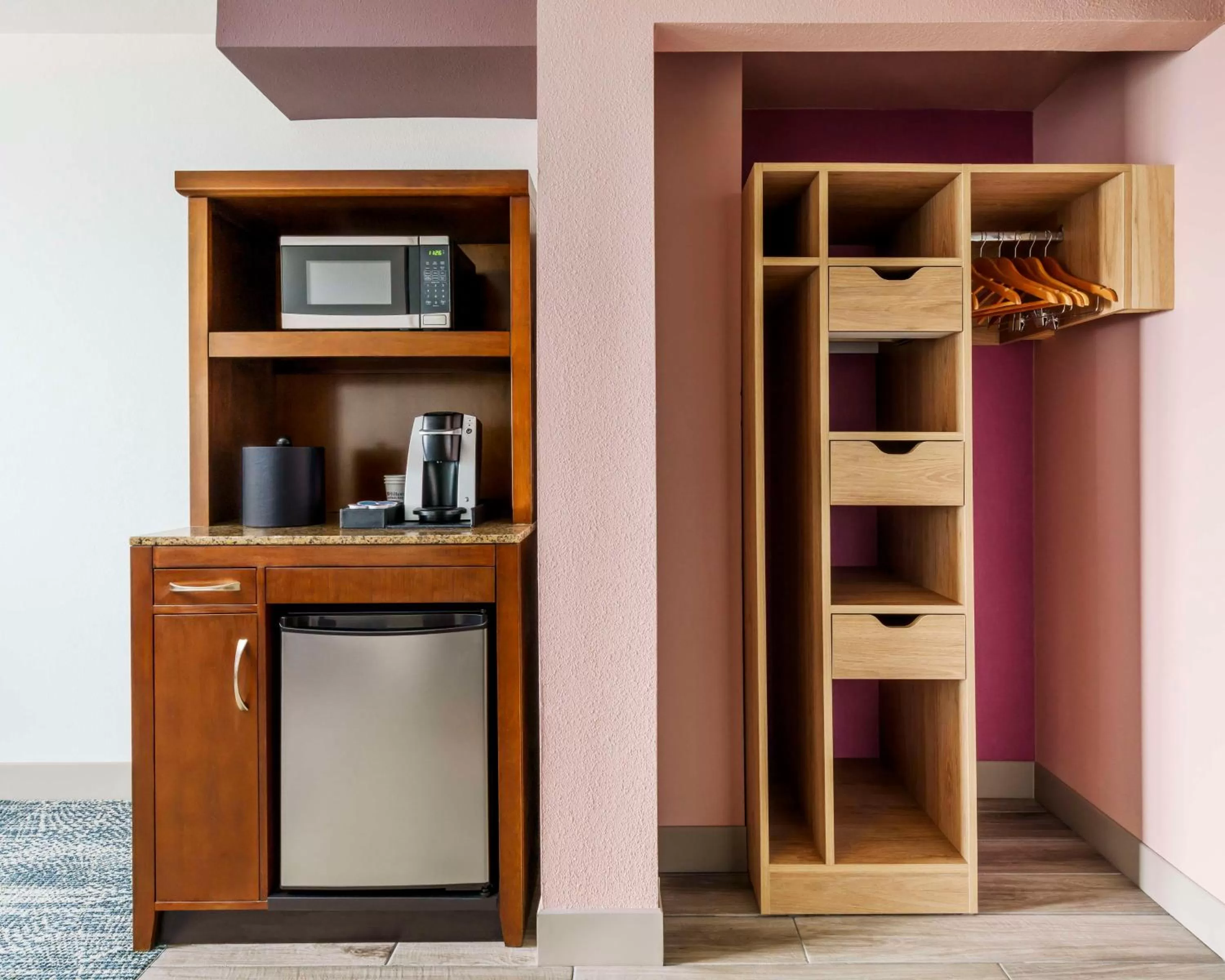 Photo of the whole room in Hilton Garden Inn Orlando at SeaWorld