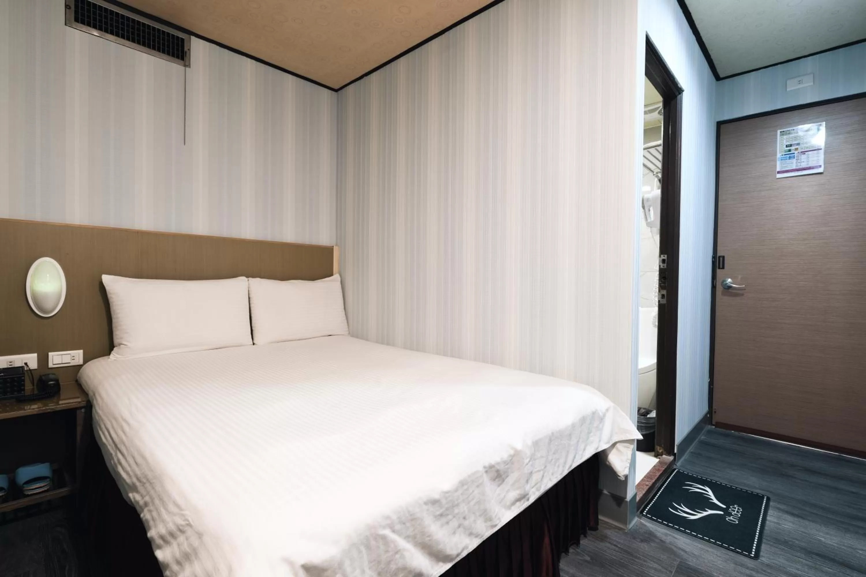 Photo of the whole room, Bed in Sofu Hotel