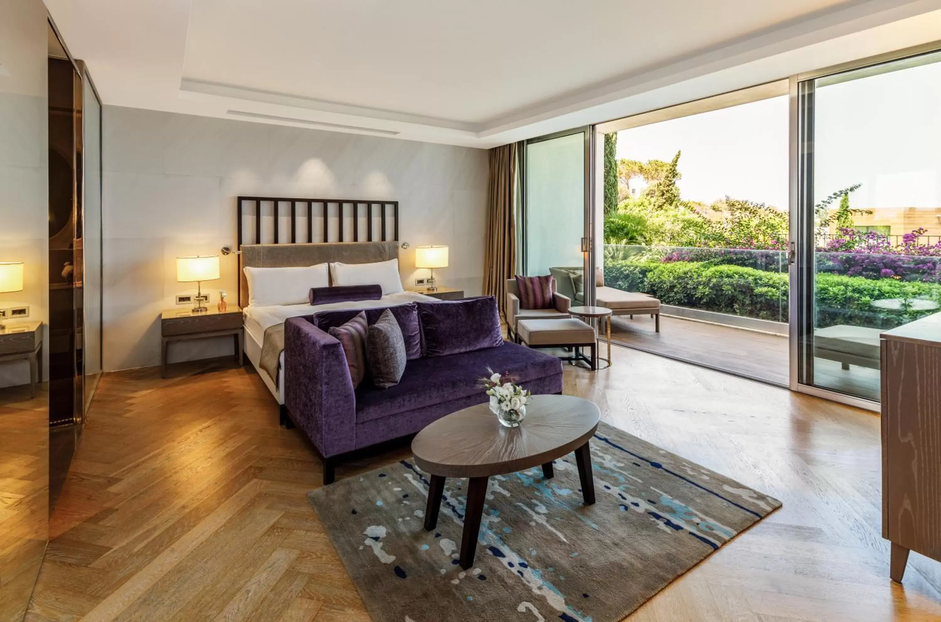 Bed, Seating Area in Sirene Luxury Hotel Bodrum