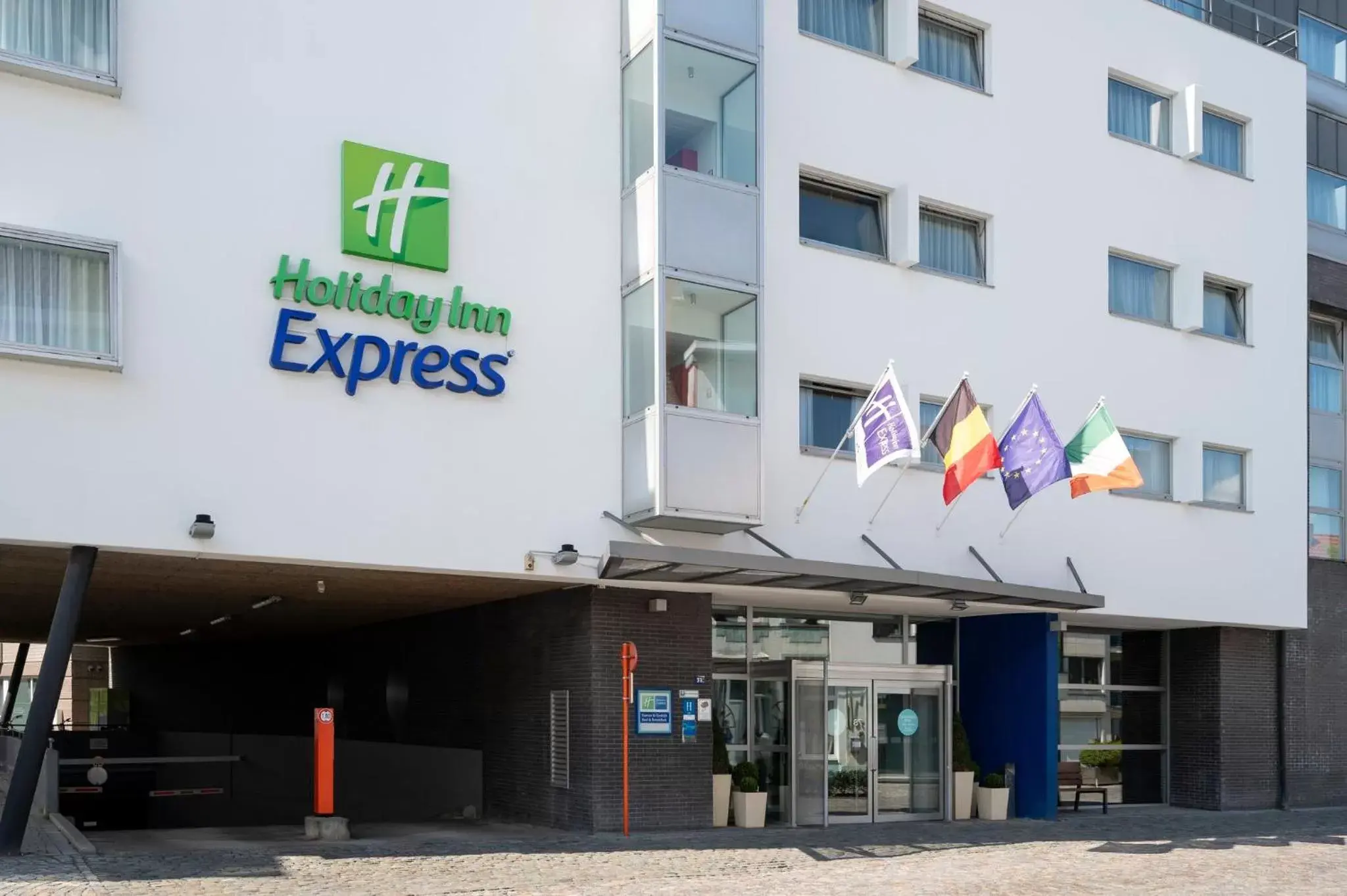 Property Building in Holiday Inn Express Mechelen City Centre, an IHG Hotel