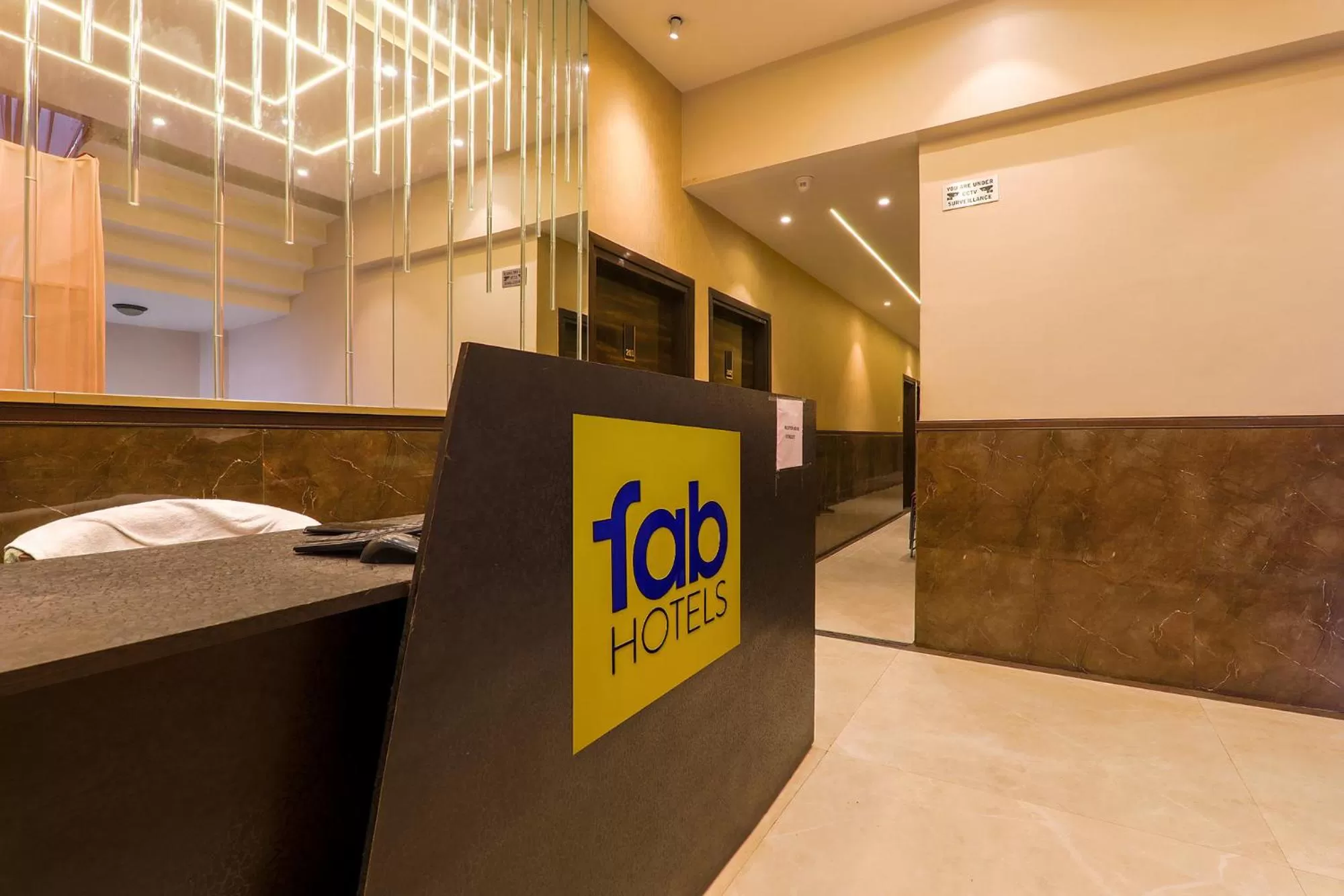 Lobby or reception in FabHotel Maya Crystal