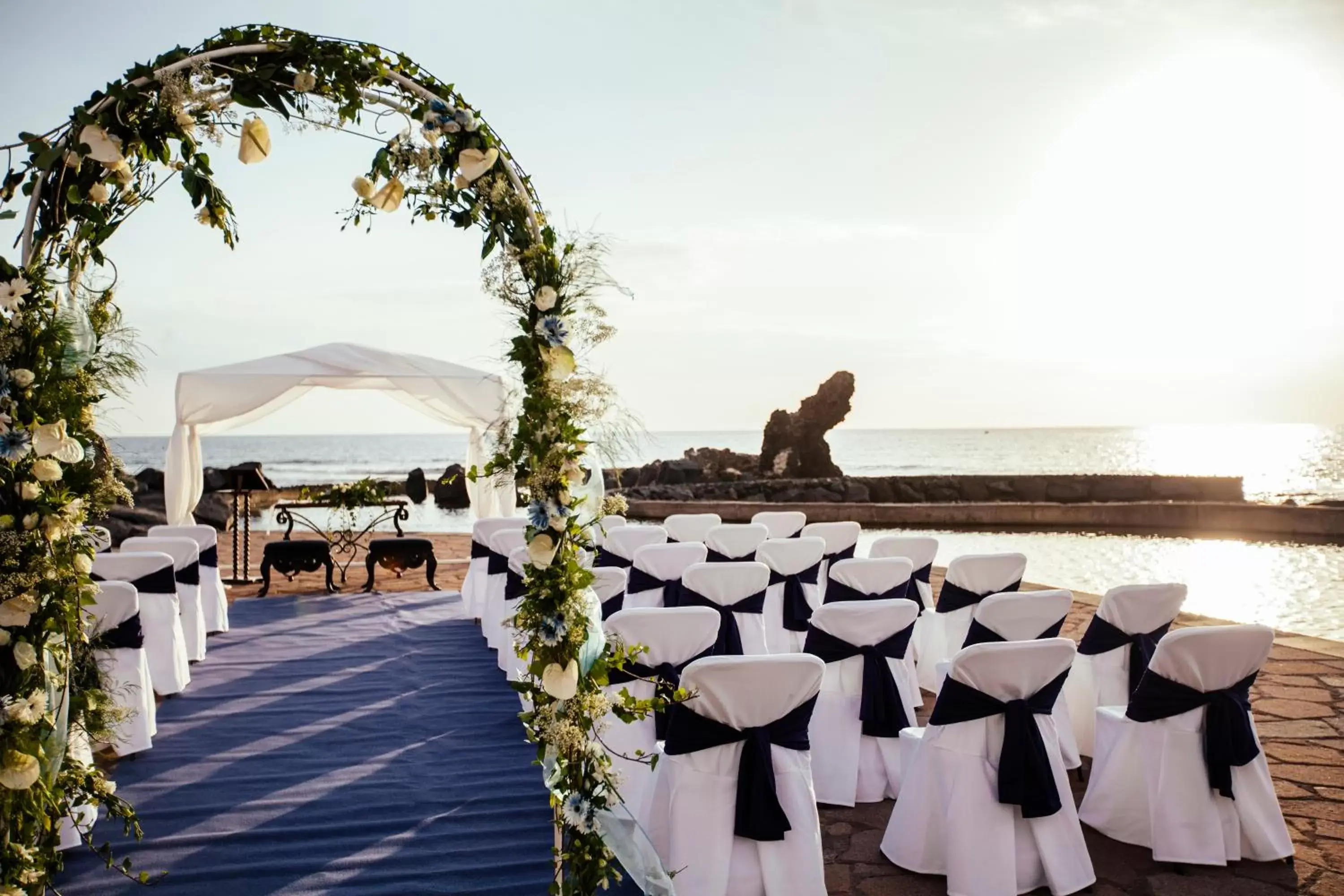 Sea view, Banquet Facilities in Europe Villa Cortes GL