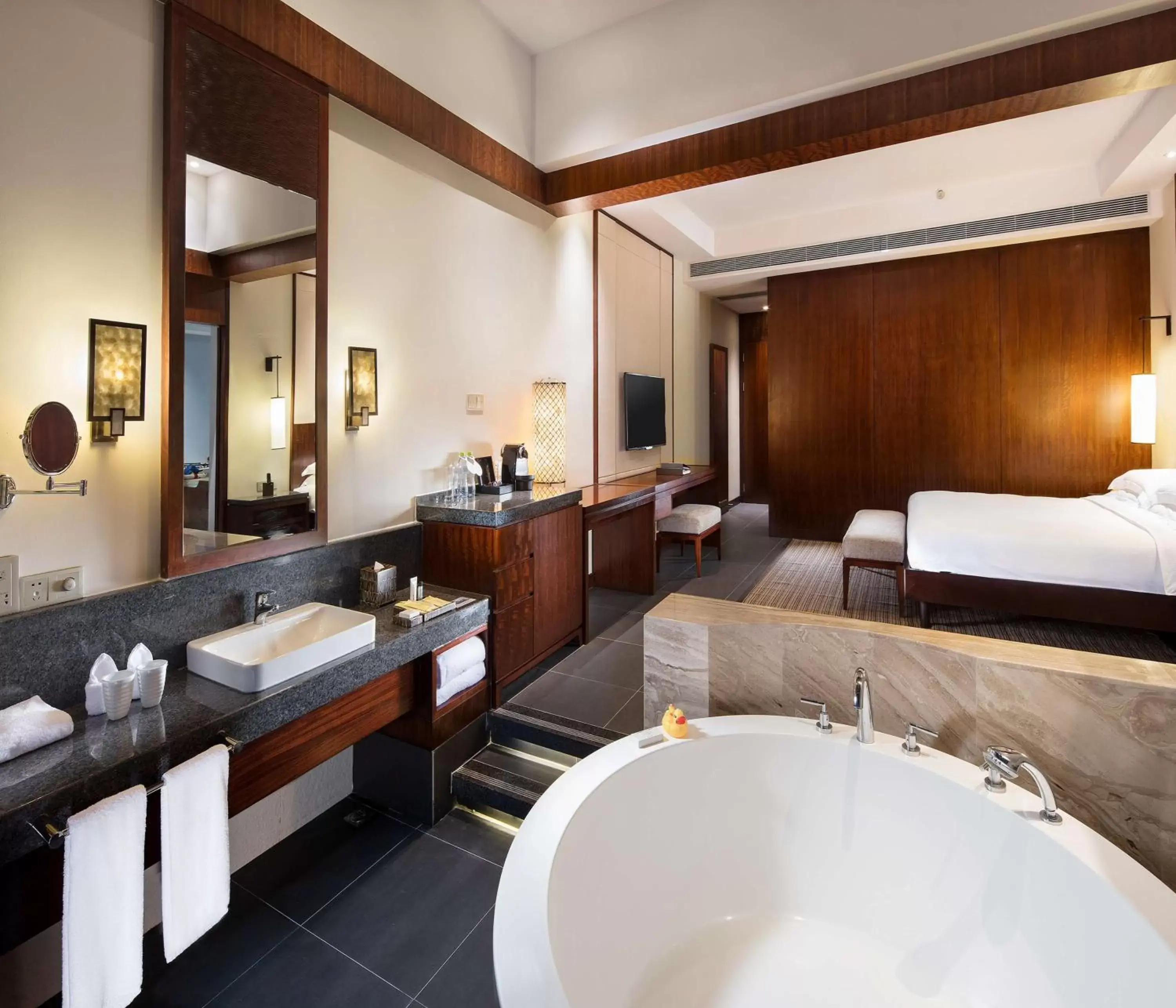 Bathroom in Hilton Sanya Yalong Bay Resort & Spa