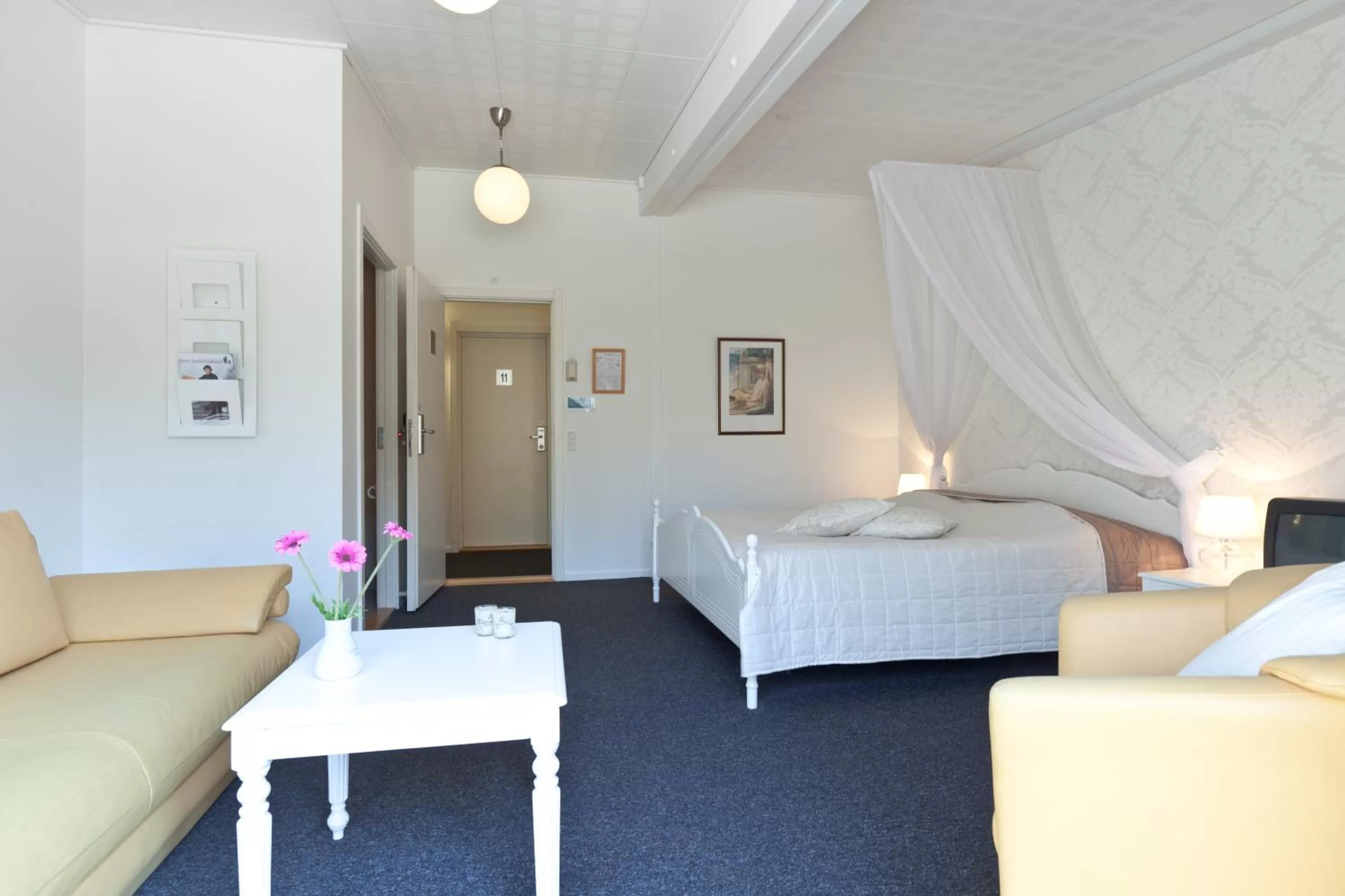 Bed in Bromølle Kro