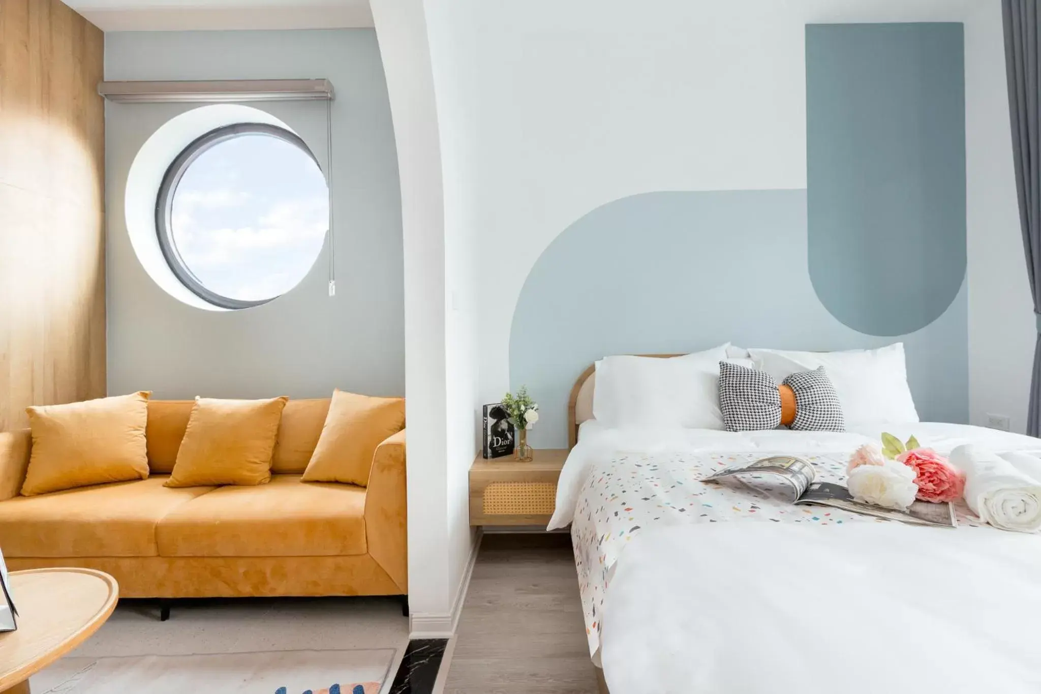 Bedroom, Bed in Crescendo Boutique Studio Bedroom, Bed in Crescendo Boutique Studio