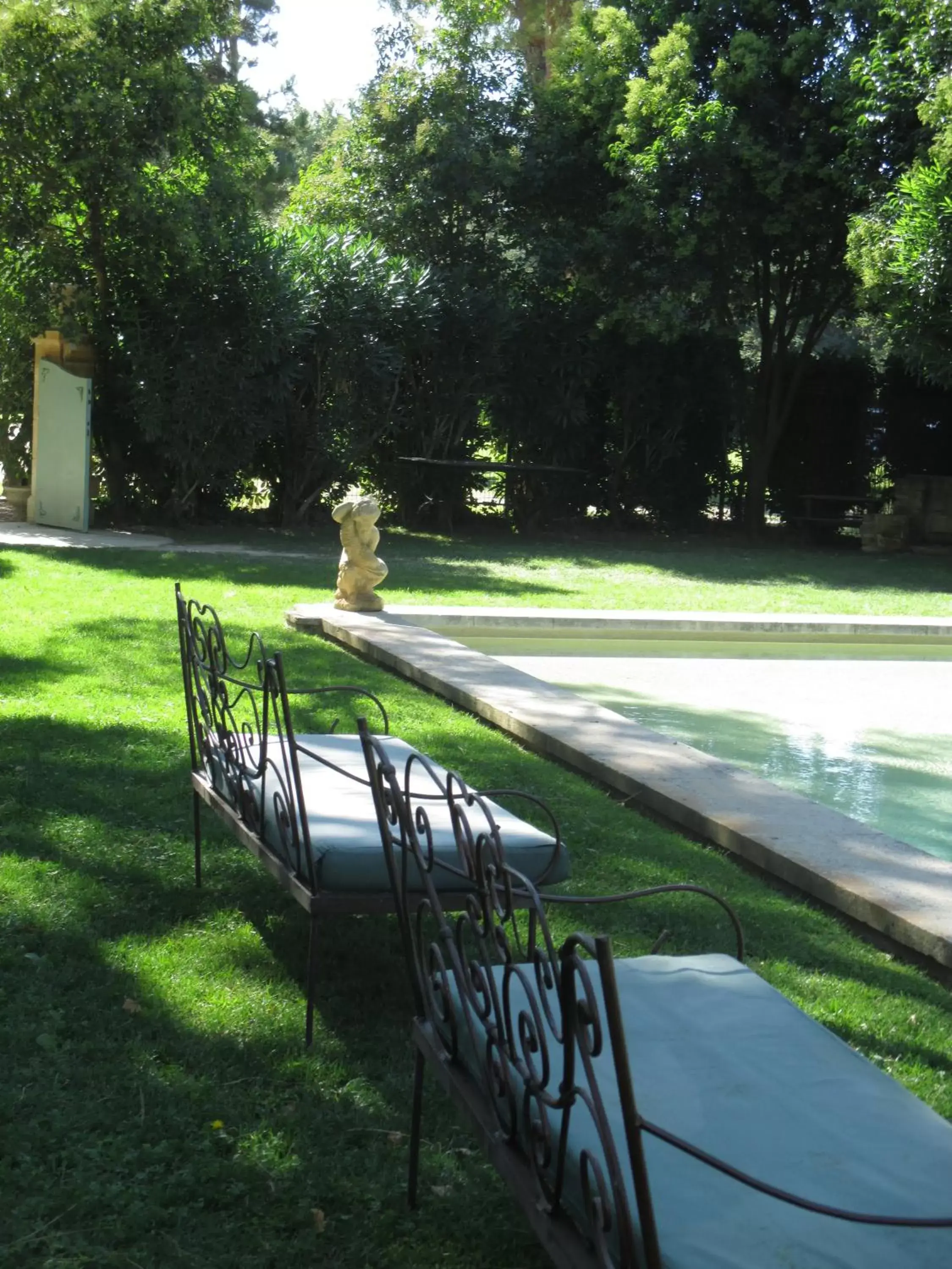 Swimming pool, Garden in Mas des Comtes de Provence