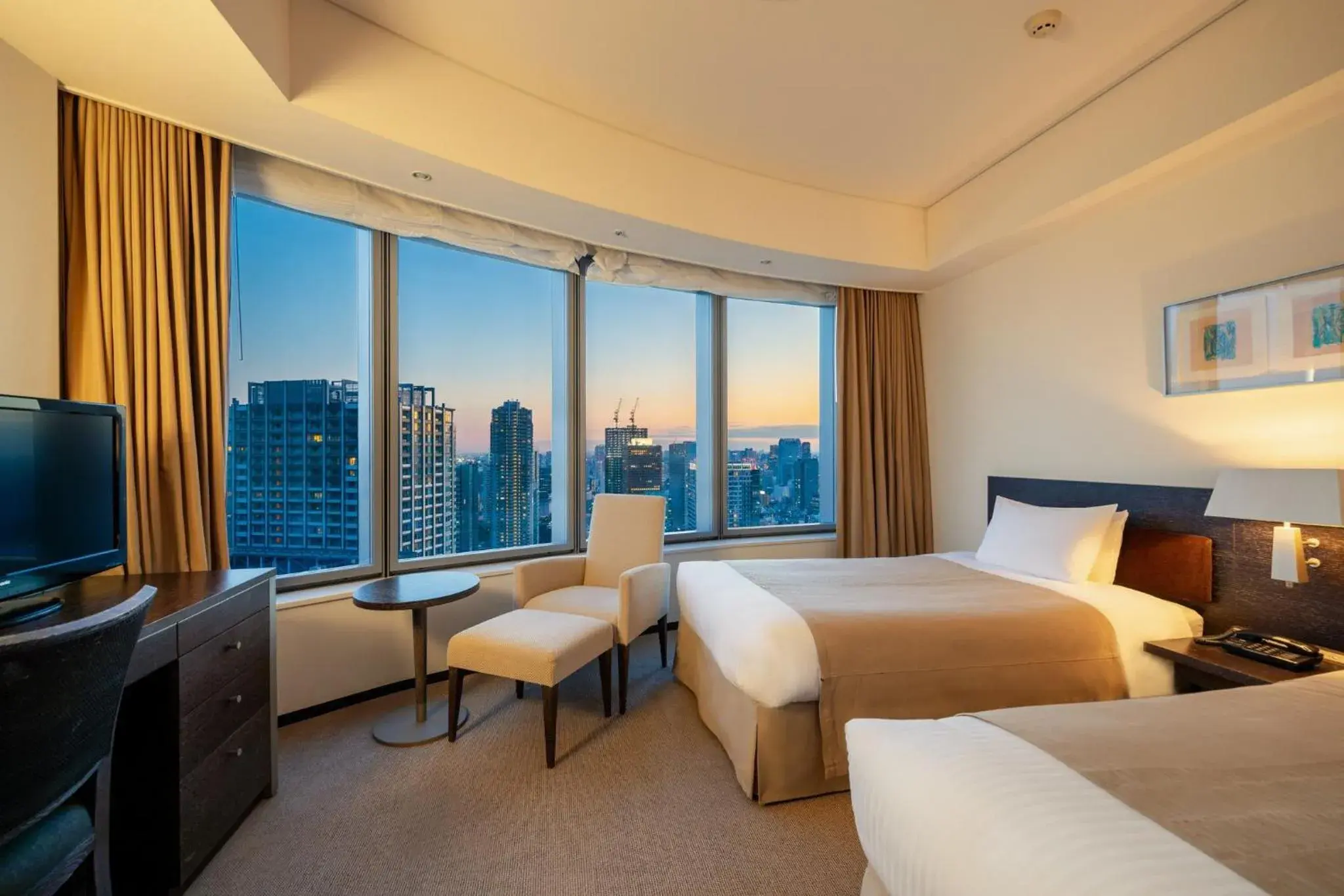 Corner Twin Room - Above 27th floor - Non Smoking in Park Hotel Tokyo Corner Twin Room - Above 27th floor - Non Smoking in Park Hotel Tokyo