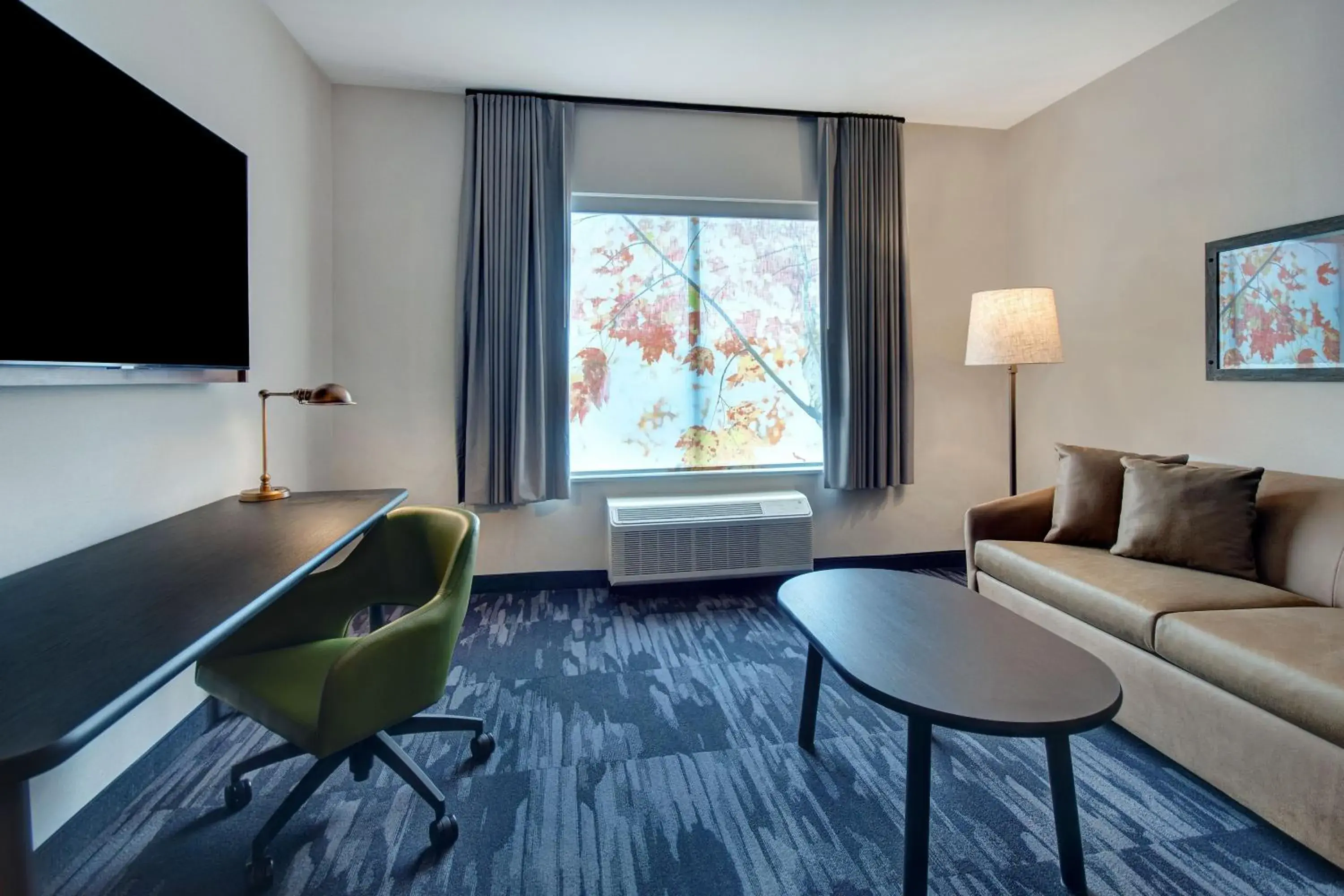 Living room, Seating Area in Fairfield by Marriott Inn & Suites Rochester Hills