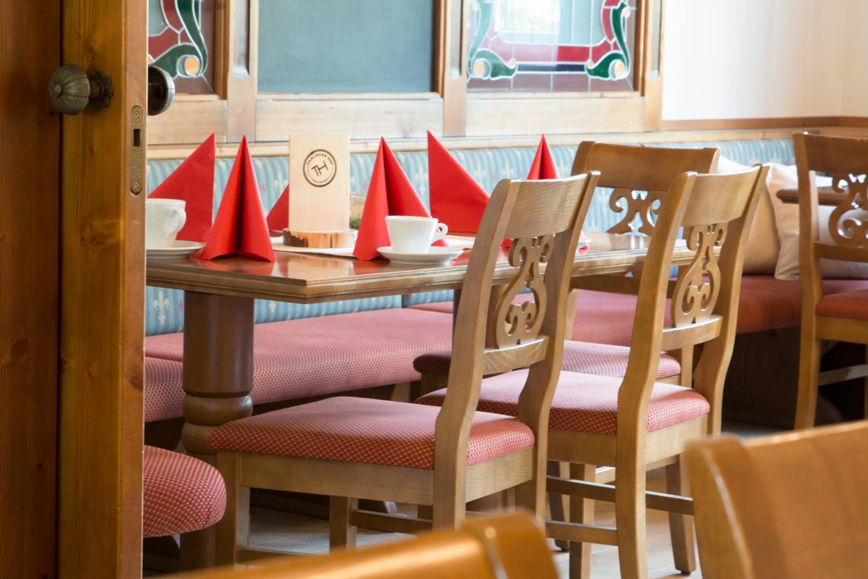 Restaurant/places to eat in Thalinger Hof