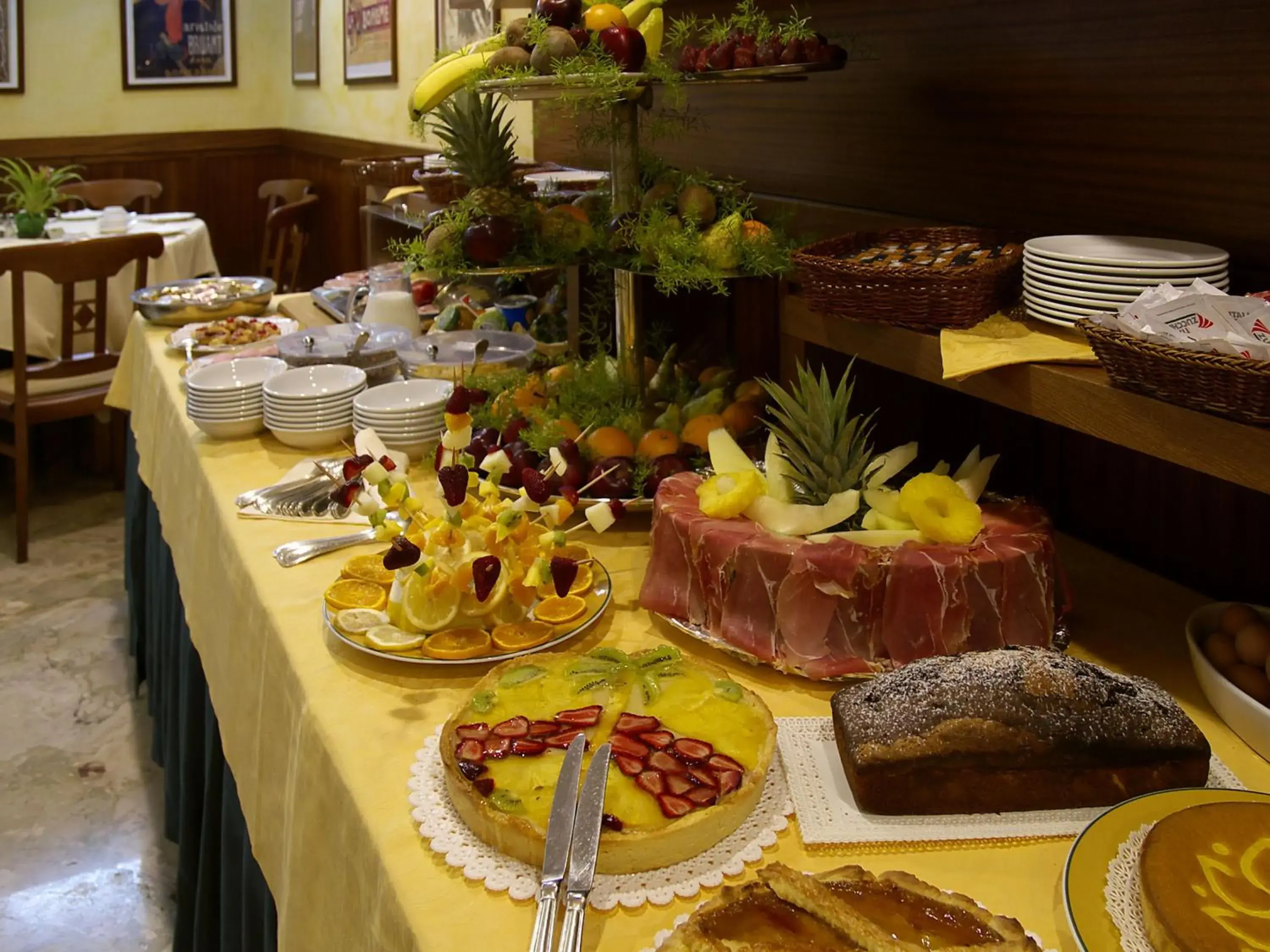 Food and drinks, Food in Grande Albergo Maugeri