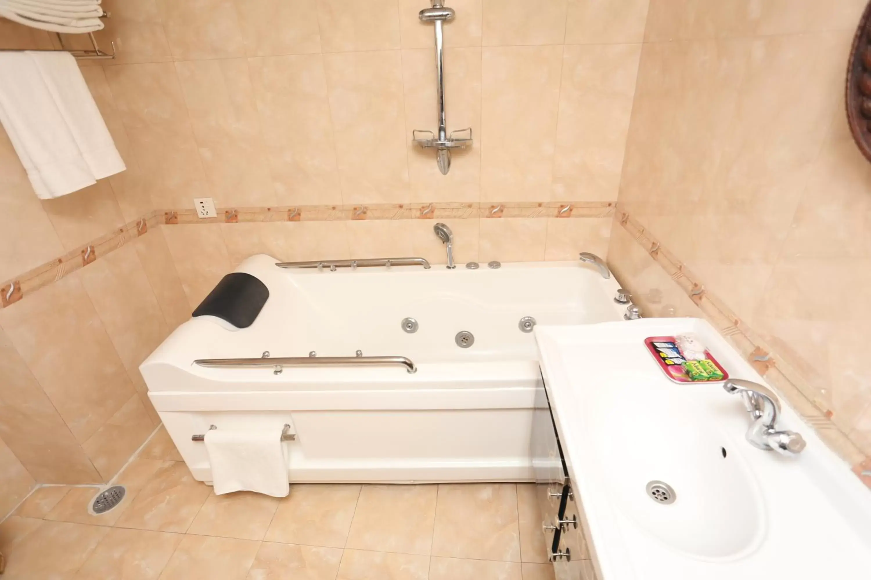 Bathroom in Thamel Eco Resort