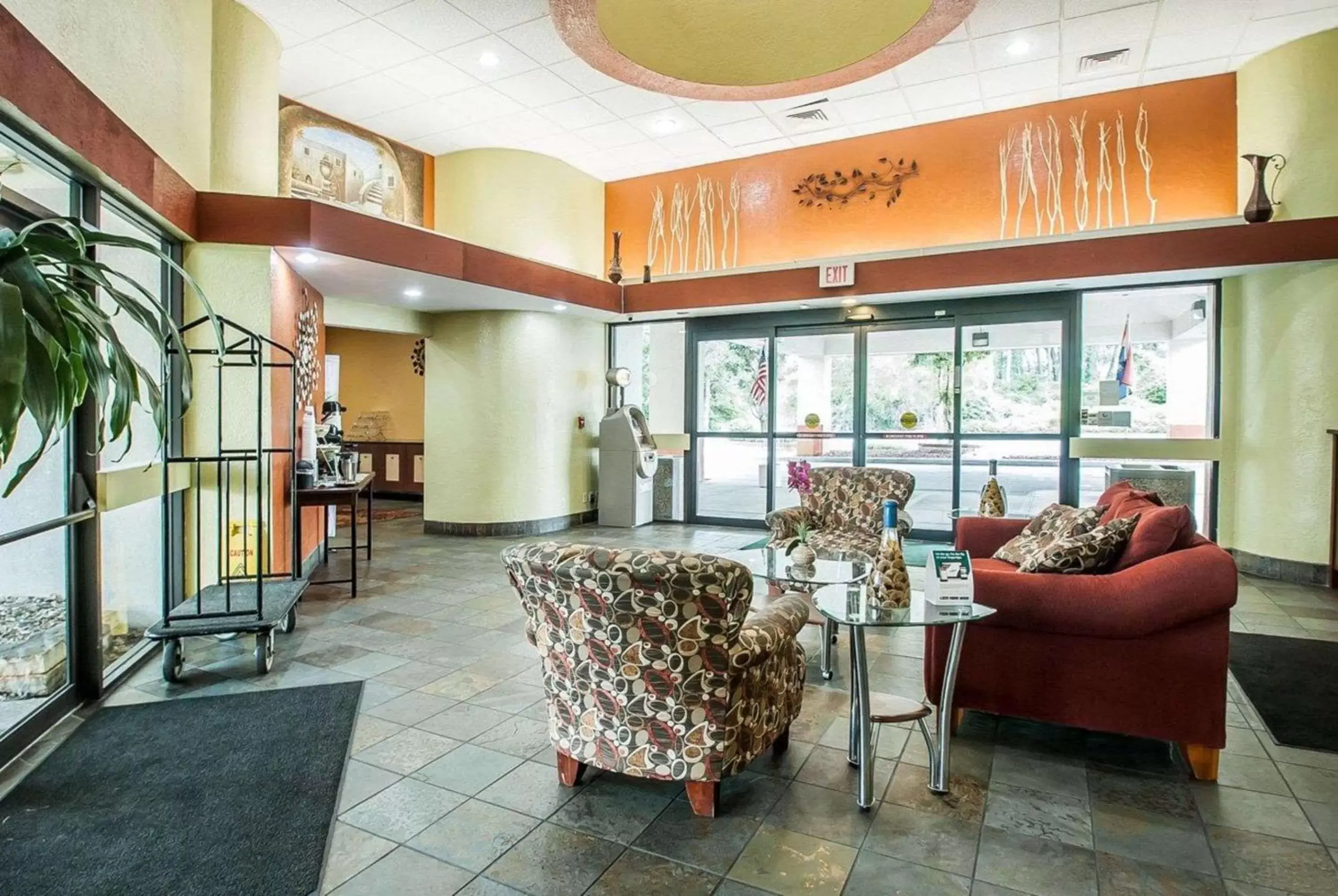 Lobby or reception, Lobby/Reception in Quality Inn & Suites Kansas City I-435N Near Sports Complex