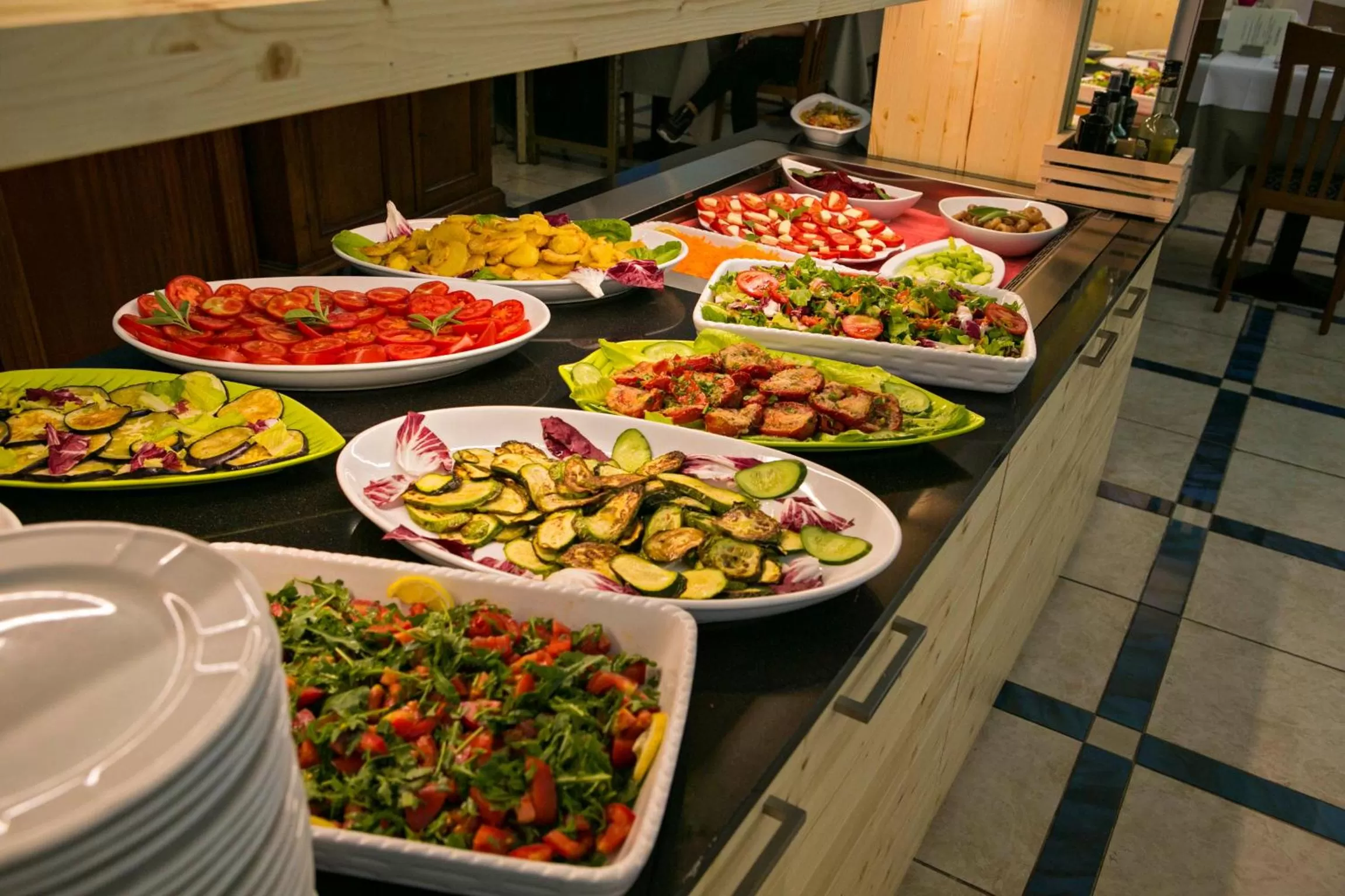 Restaurant/places to eat in Hotel lo Squalo