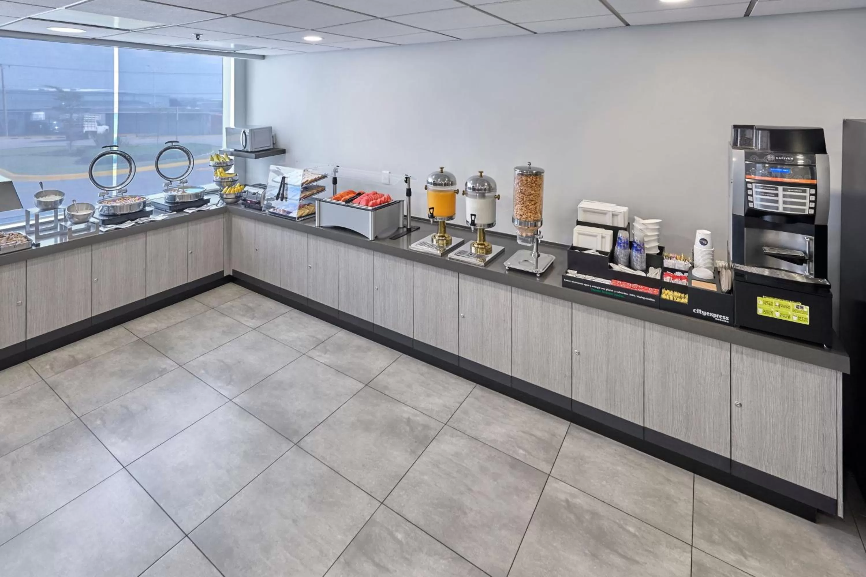 Breakfast in City Express Junior by Marriott Guadalajara Periferico Sur